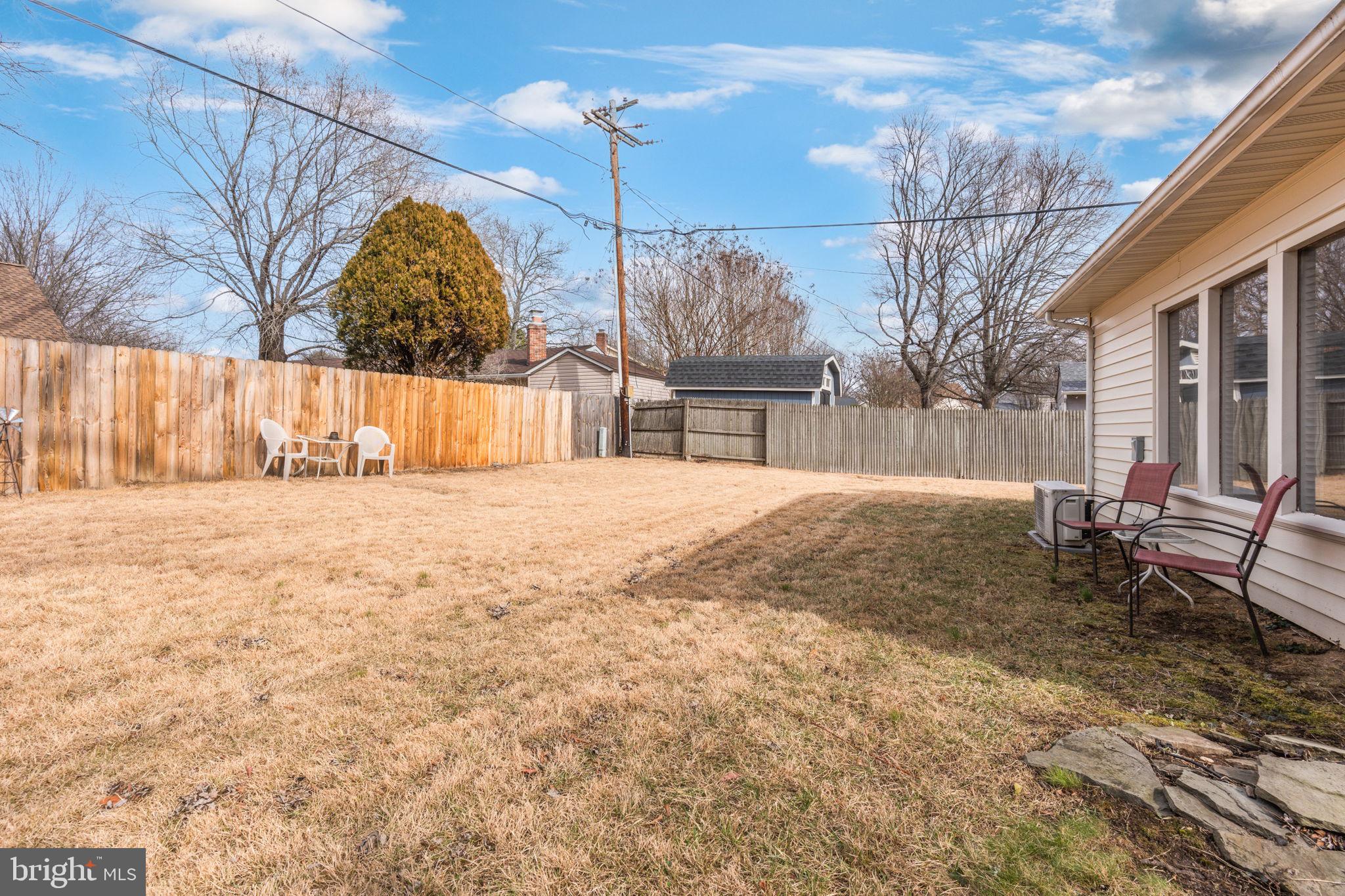 YORKTOWN - Residential