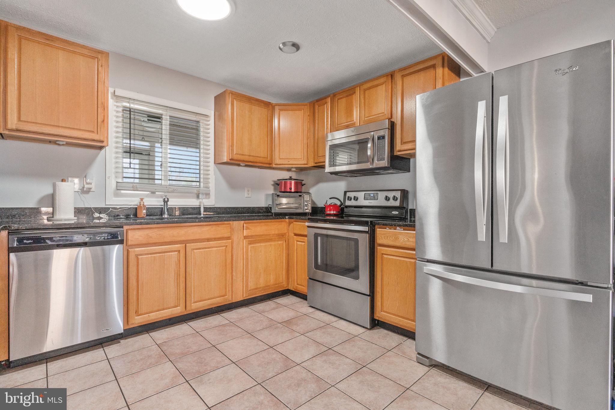 YORKTOWN - Residential