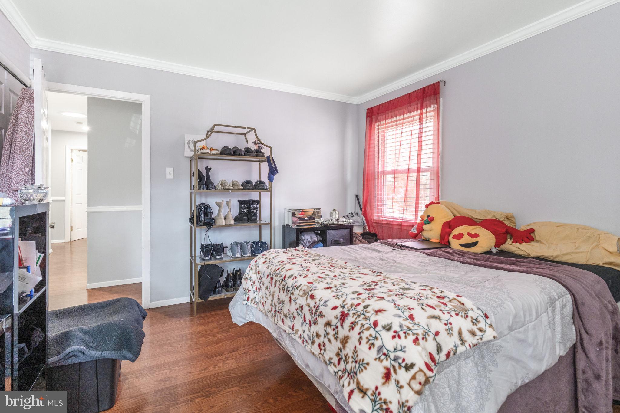 YORKTOWN - Residential