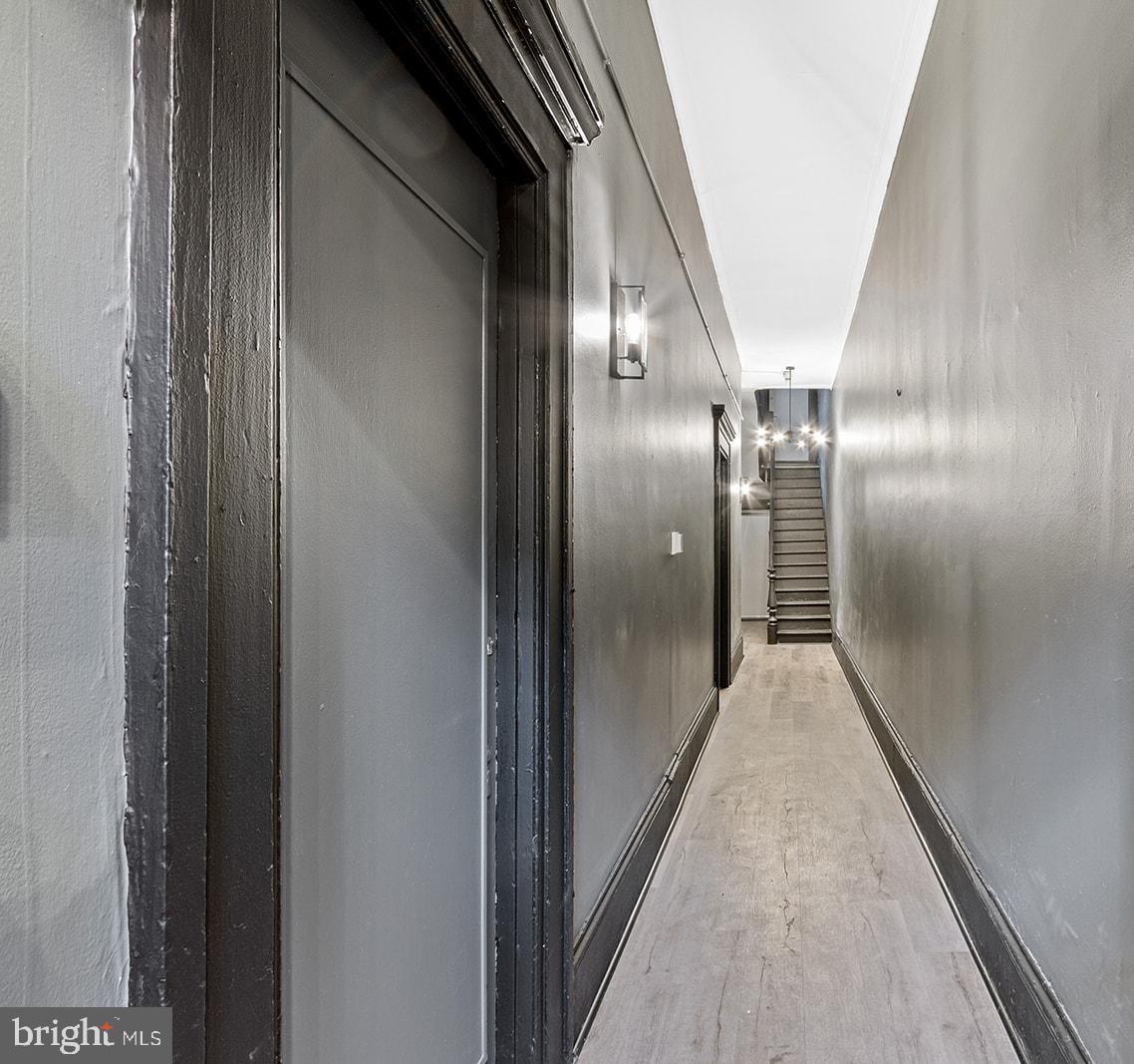 WASHINGTON SQ - Residential Lease