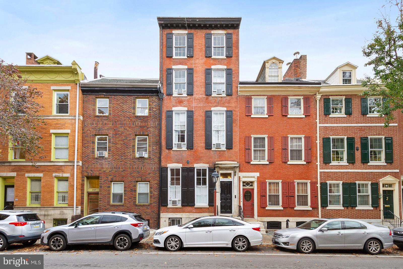 WASHINGTON SQ - Residential Lease