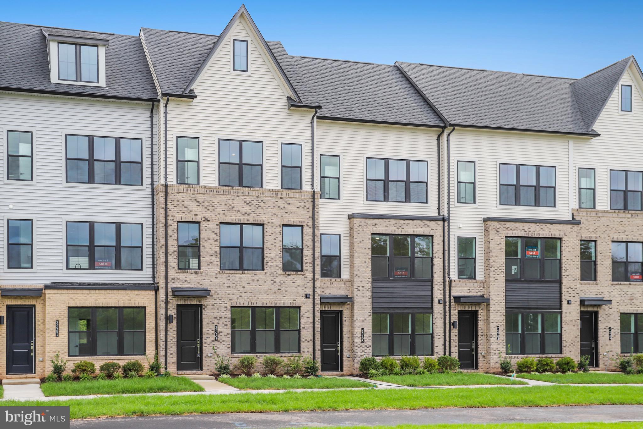 24983 ROSSLARE HARBOUR TERRACE