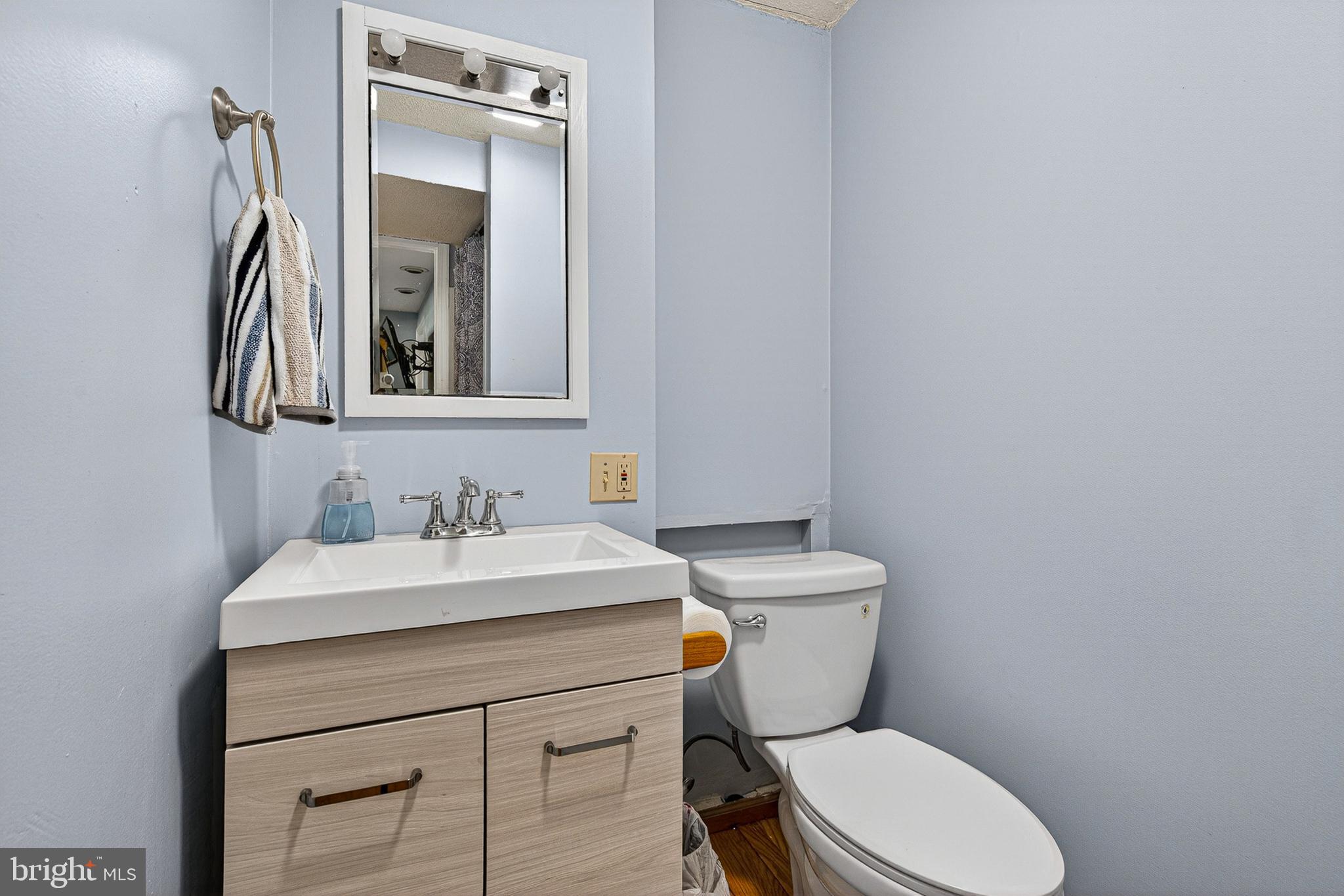 ROYAL EXCHANGE - Residential