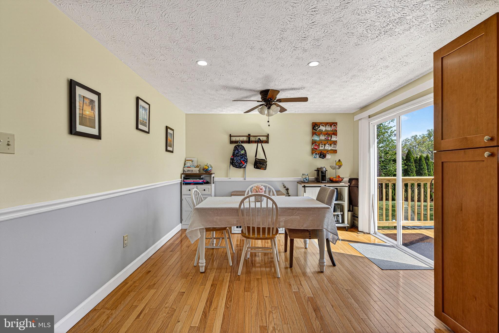 ROYAL EXCHANGE - Residential