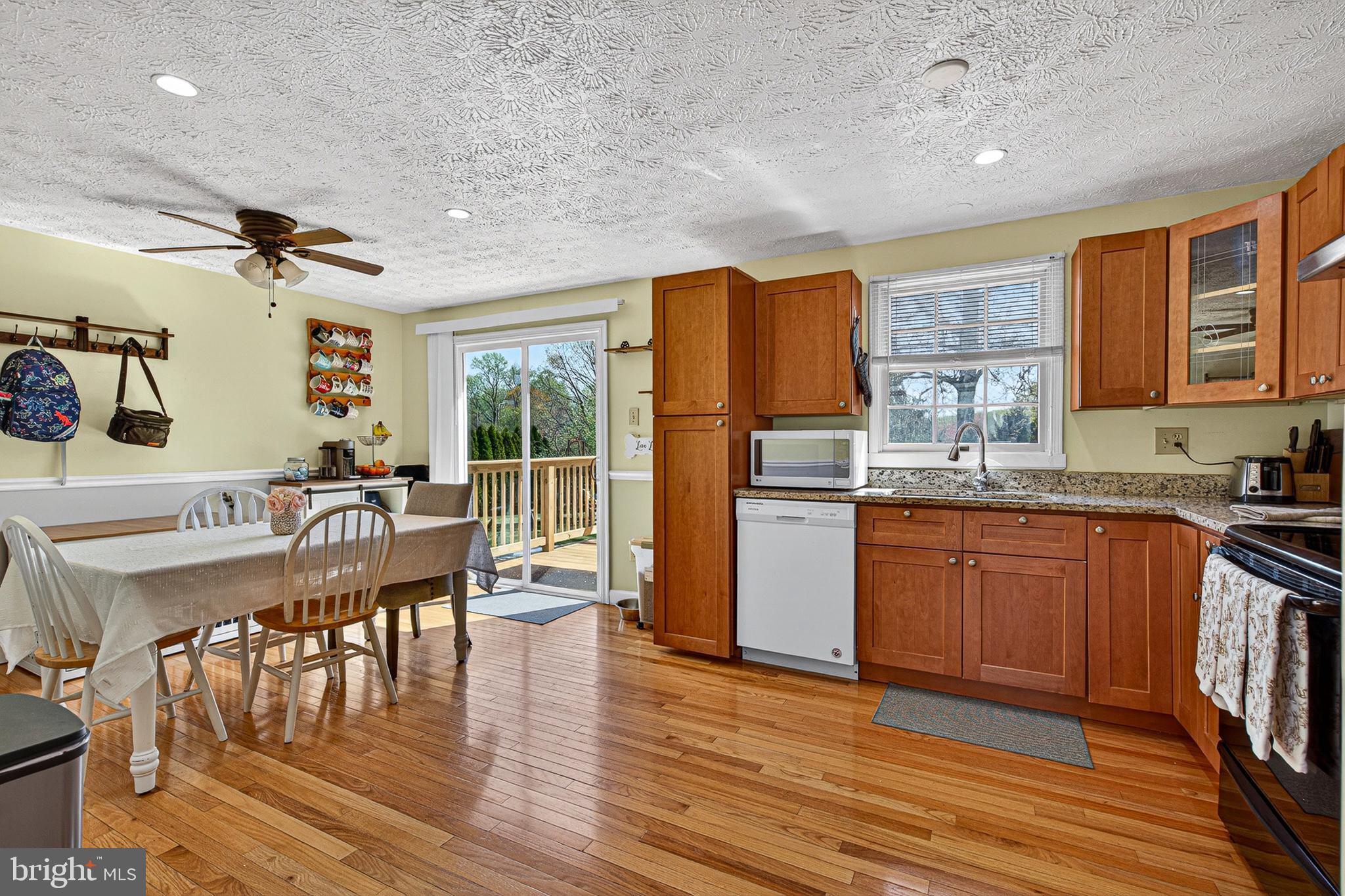 ROYAL EXCHANGE - Residential