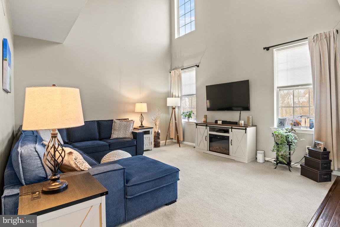 EDGEWOOD TERRACE - Residential