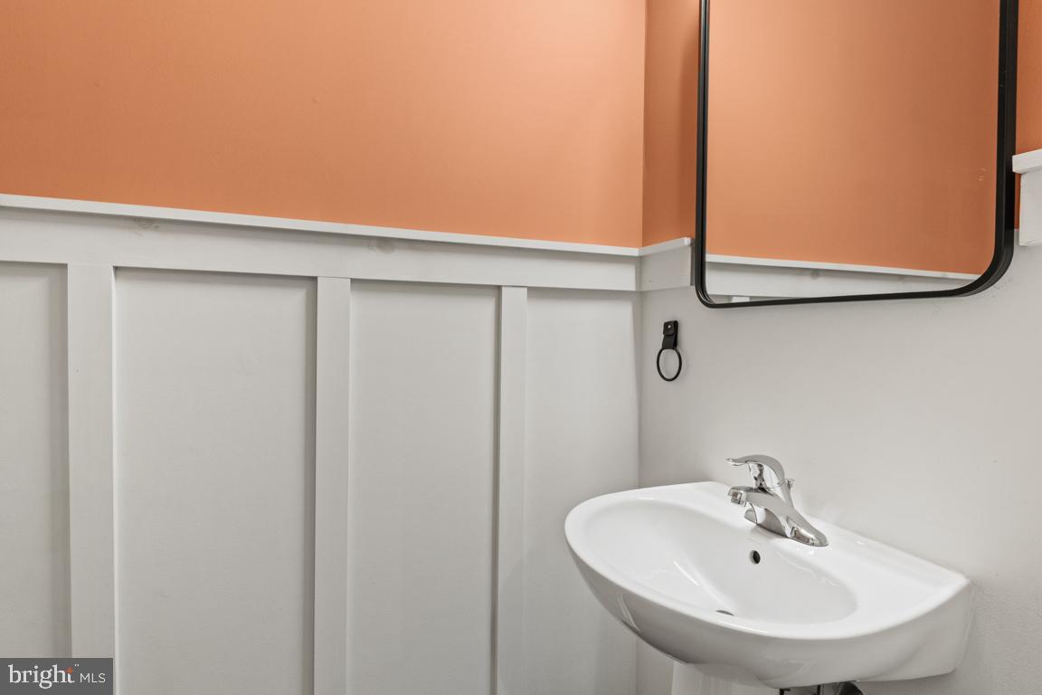 EDGEWOOD TERRACE - Residential