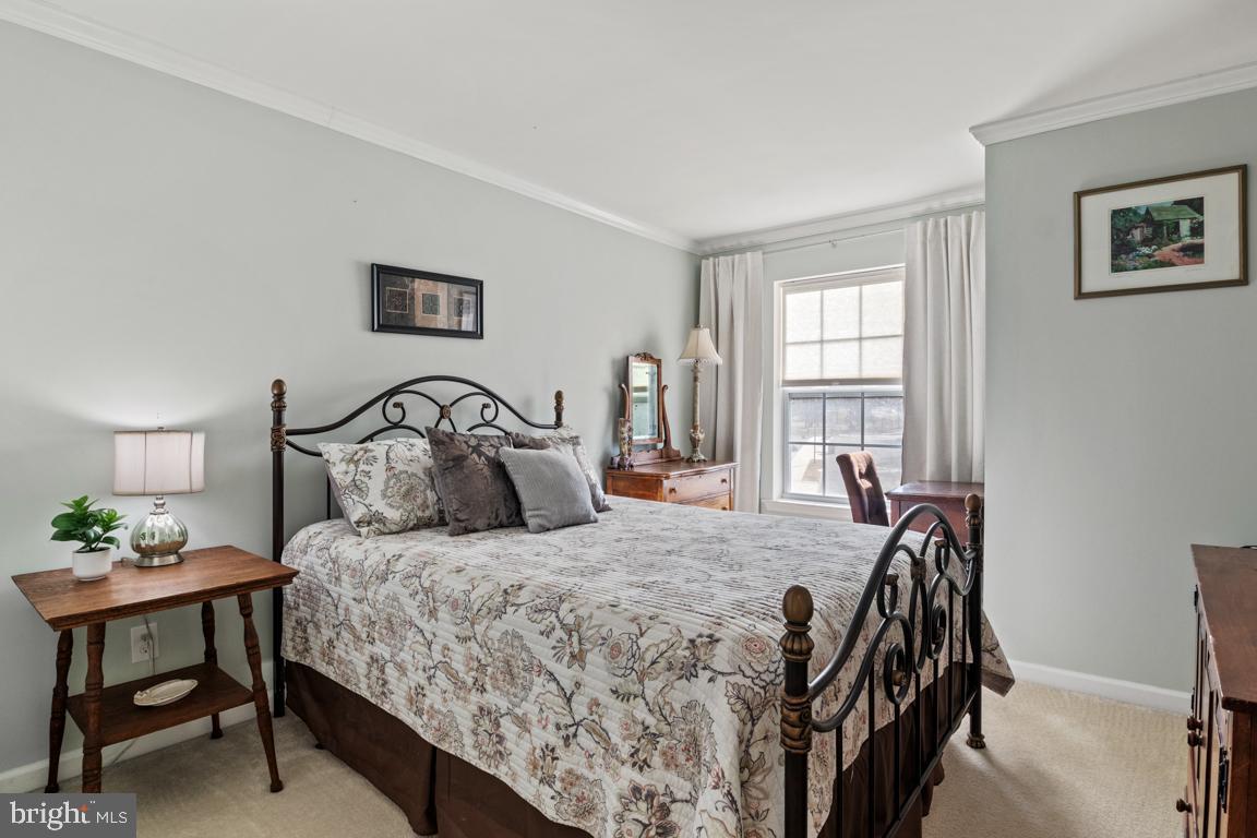 EDGEWOOD TERRACE - Residential