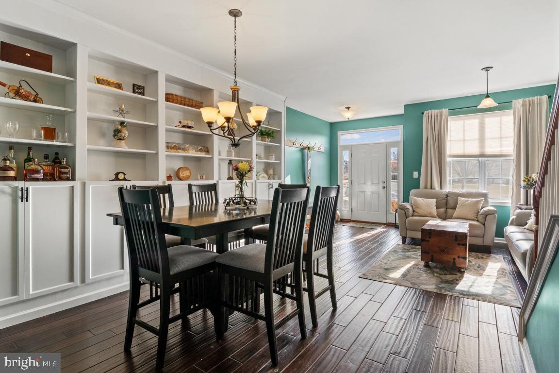 EDGEWOOD TERRACE - Residential