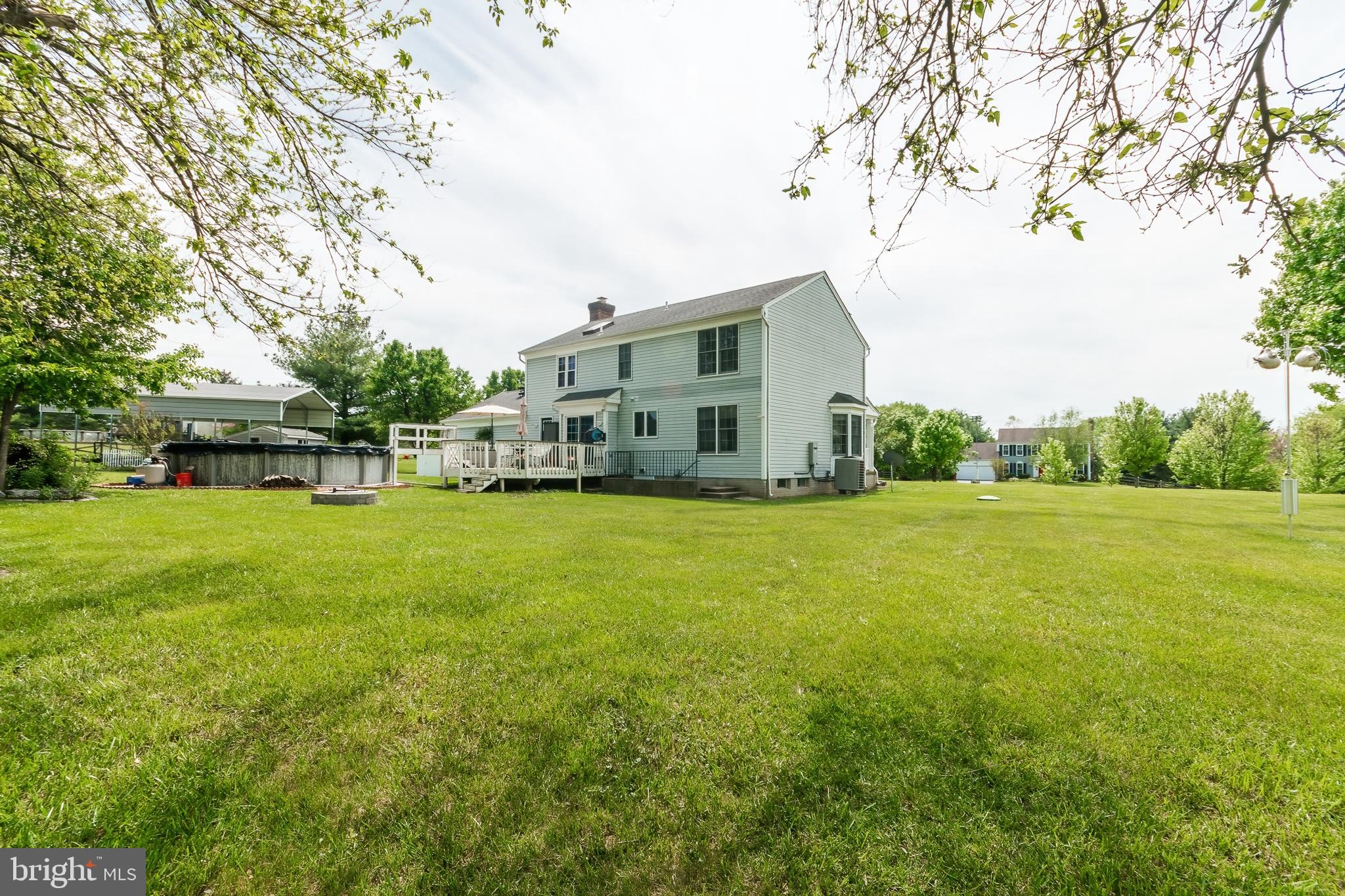 STEEPLE CHASE - Residential