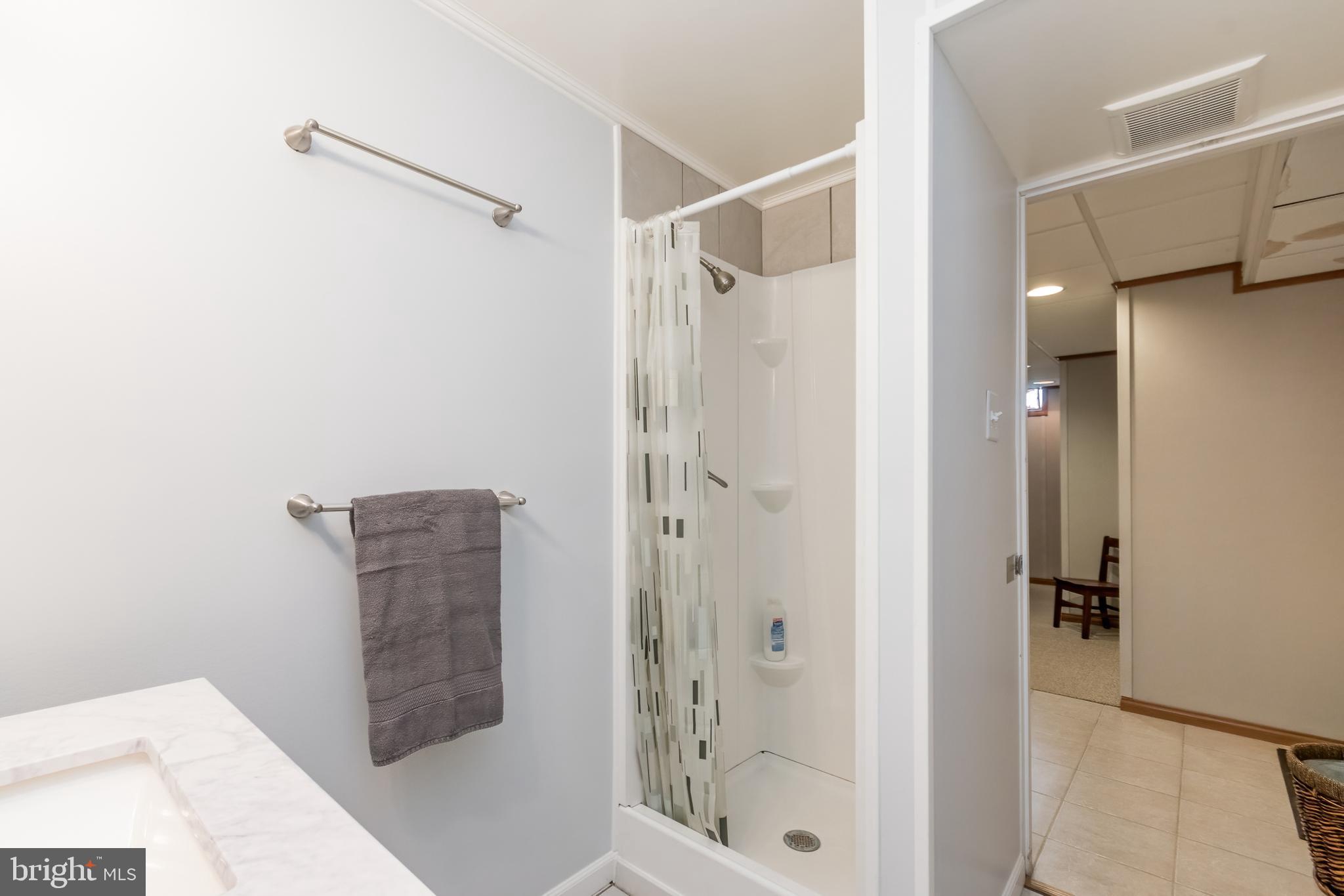 STEEPLE CHASE - Residential