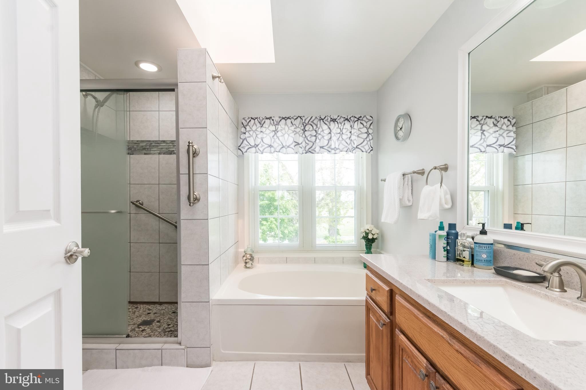 STEEPLE CHASE - Residential