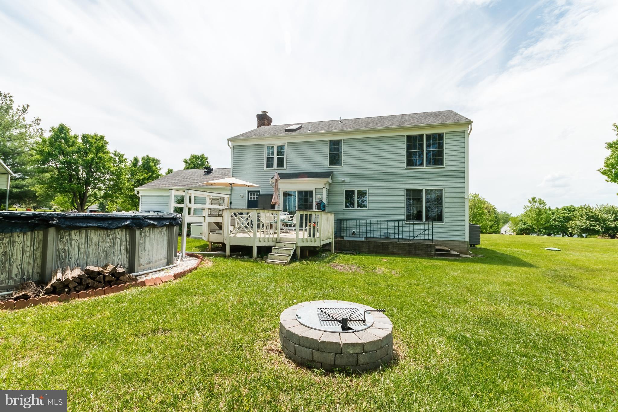 STEEPLE CHASE - Residential