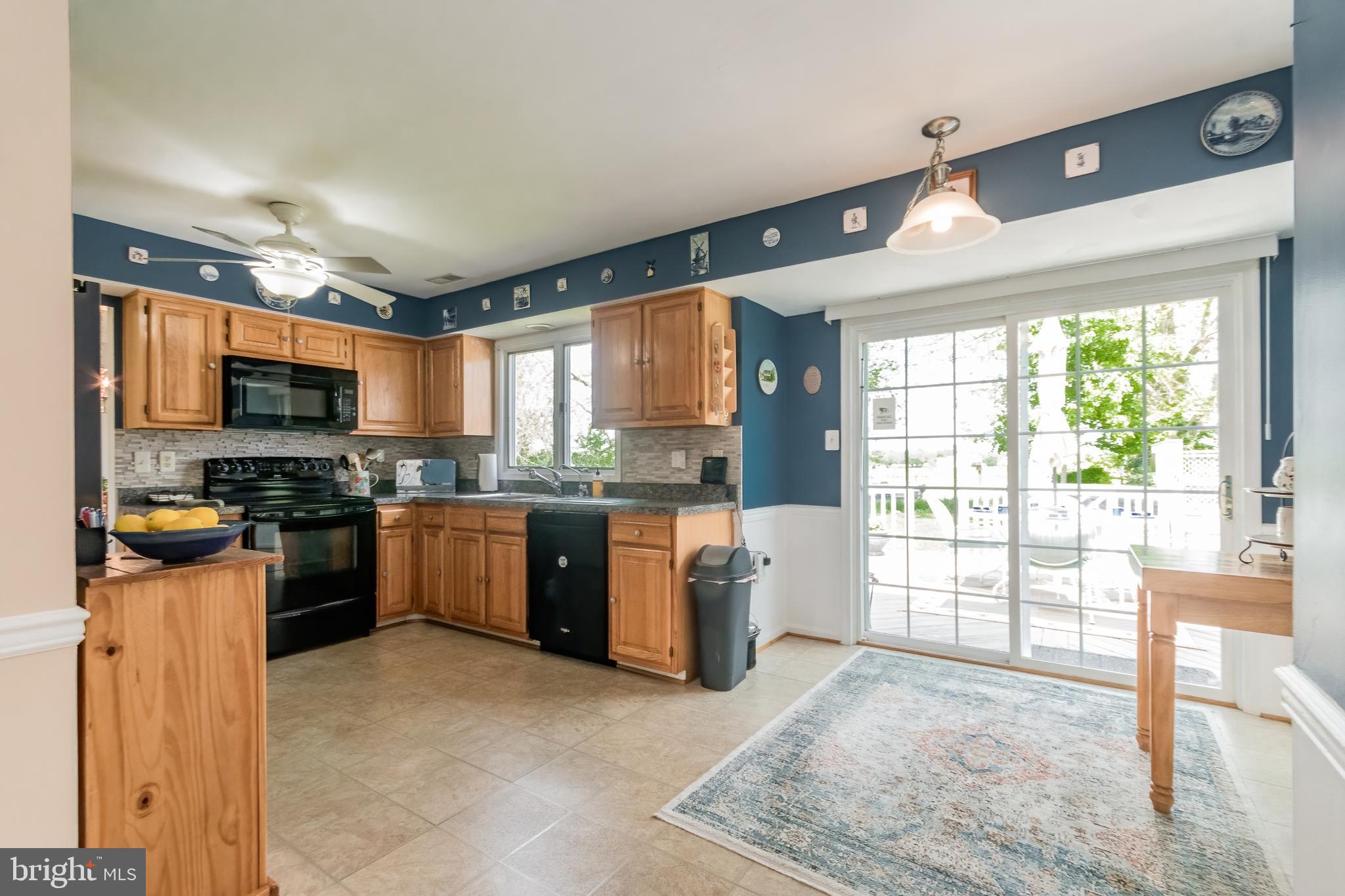 STEEPLE CHASE - Residential