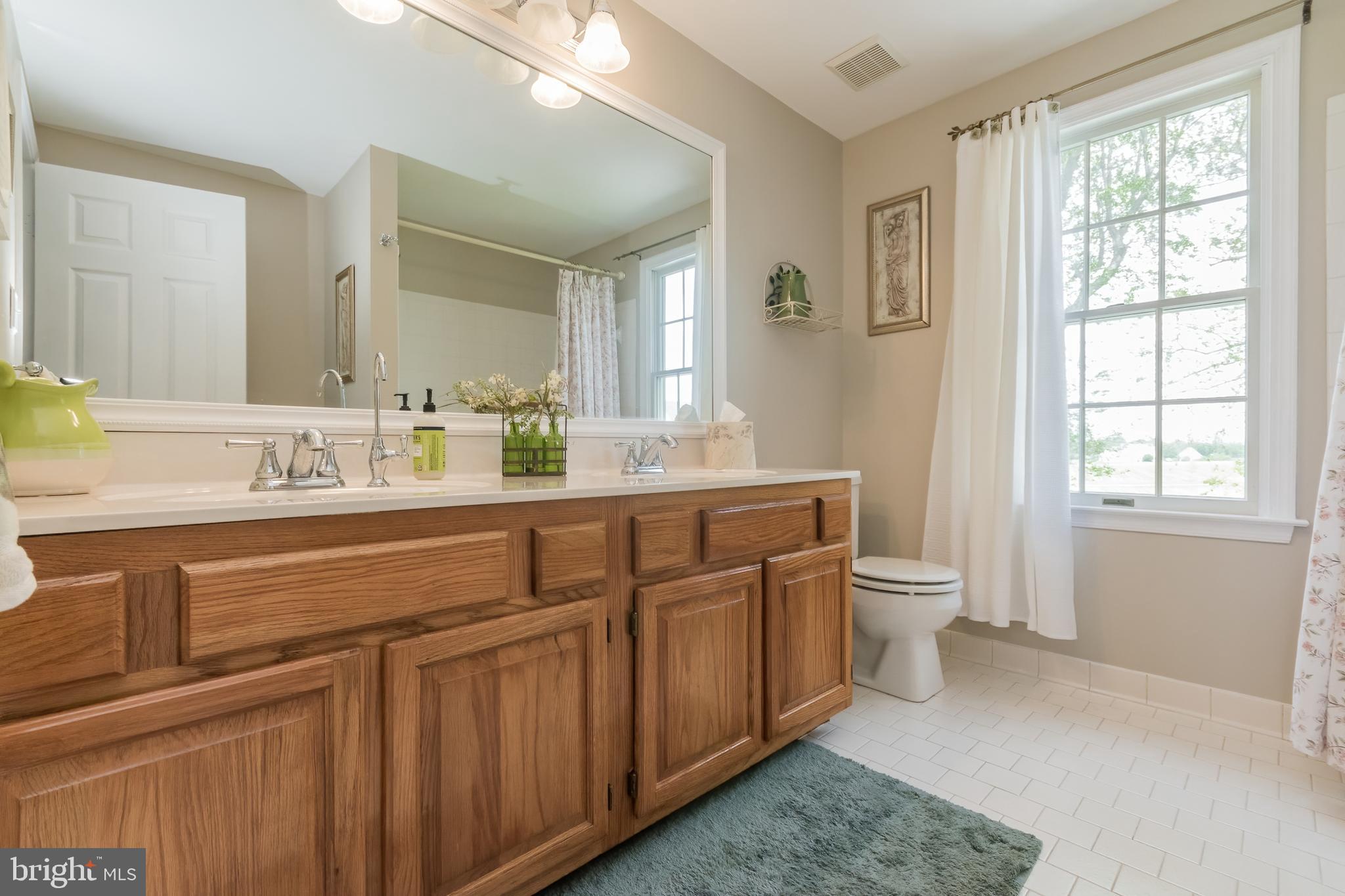 STEEPLE CHASE - Residential