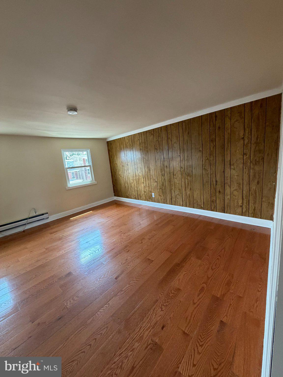 227 E BROAD 2