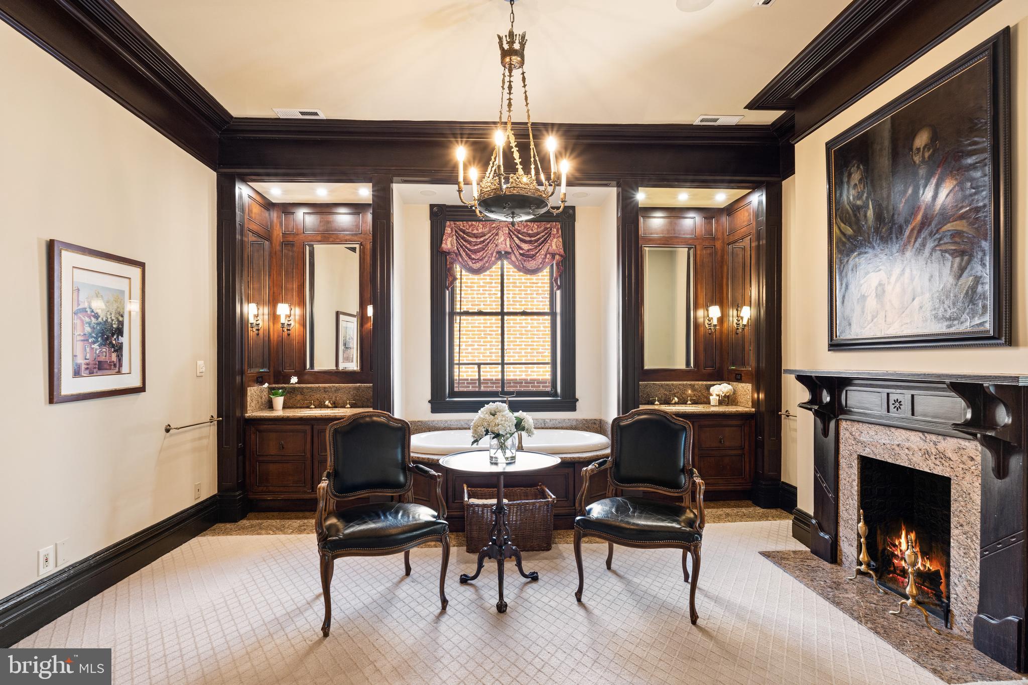 GEORGETOWN - Residential