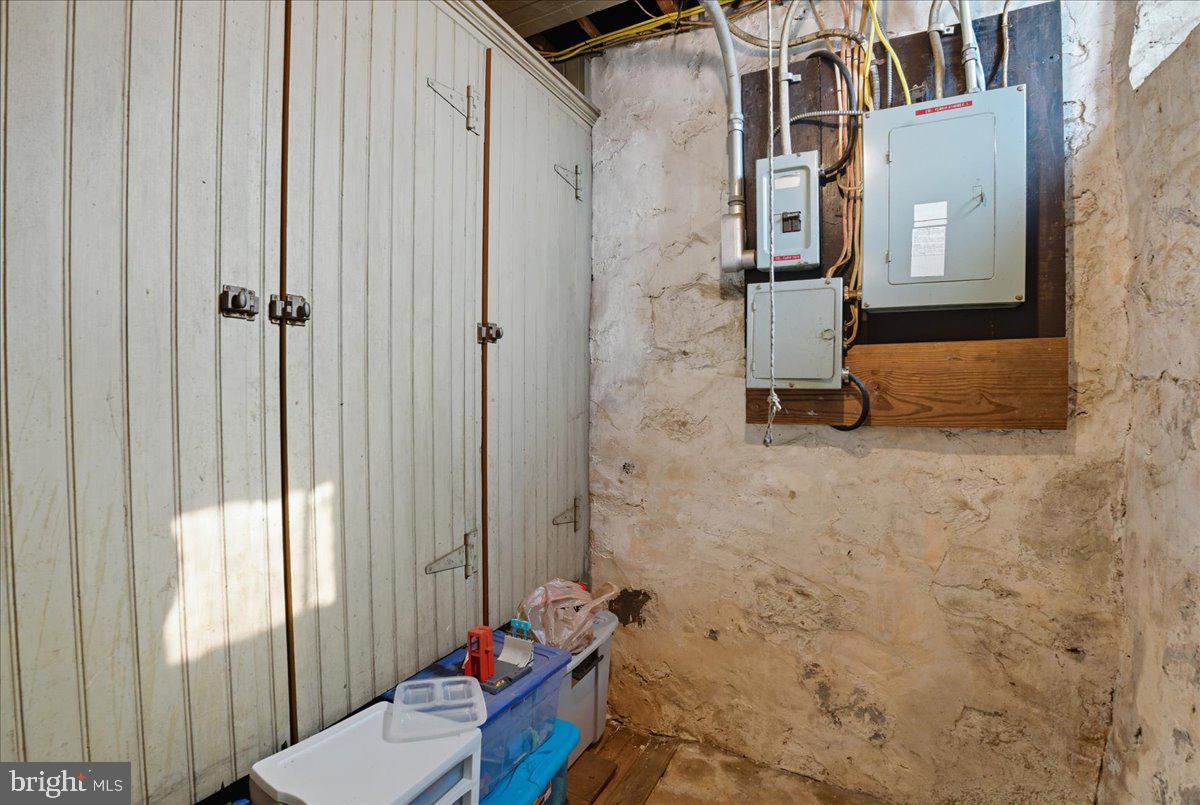 NOT IN A SUBDIVISION - Residential