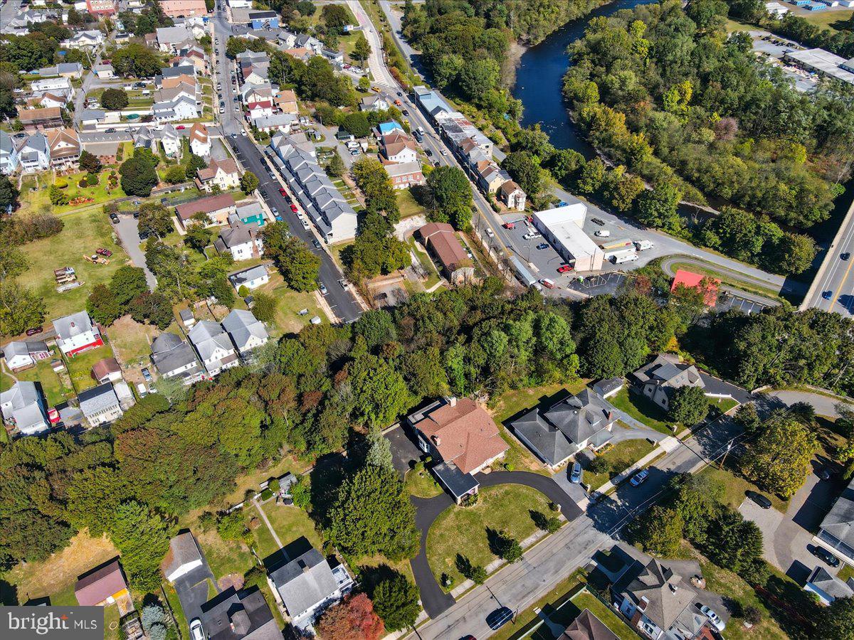 NOT IN A SUBDIVISION - Residential