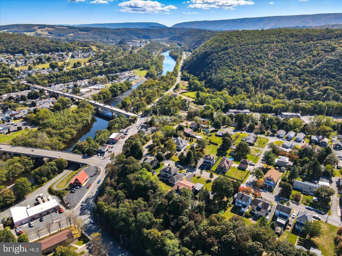 NOT IN A SUBDIVISION - Residential