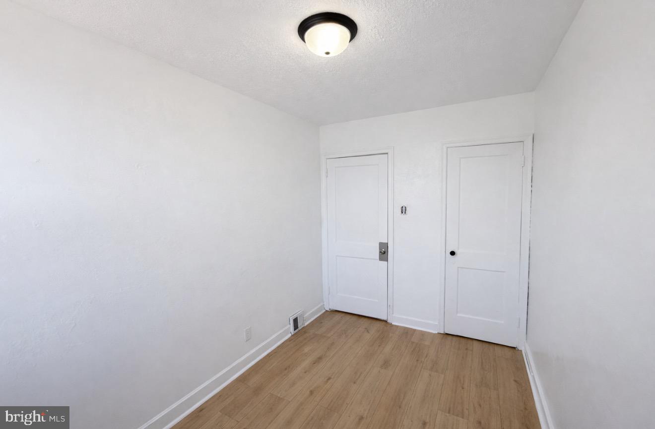 MAYFAIR - Residential