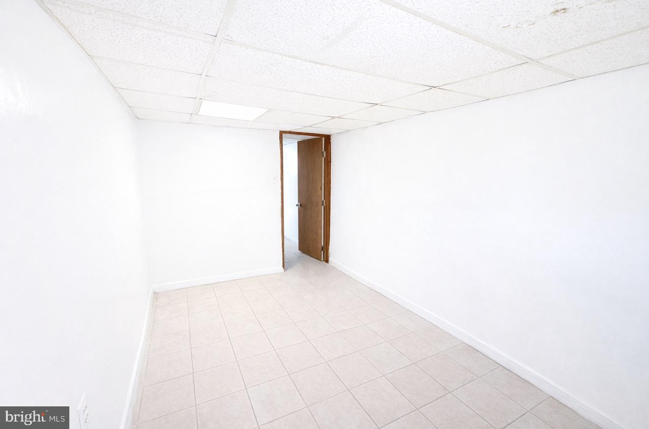 MAYFAIR - Residential