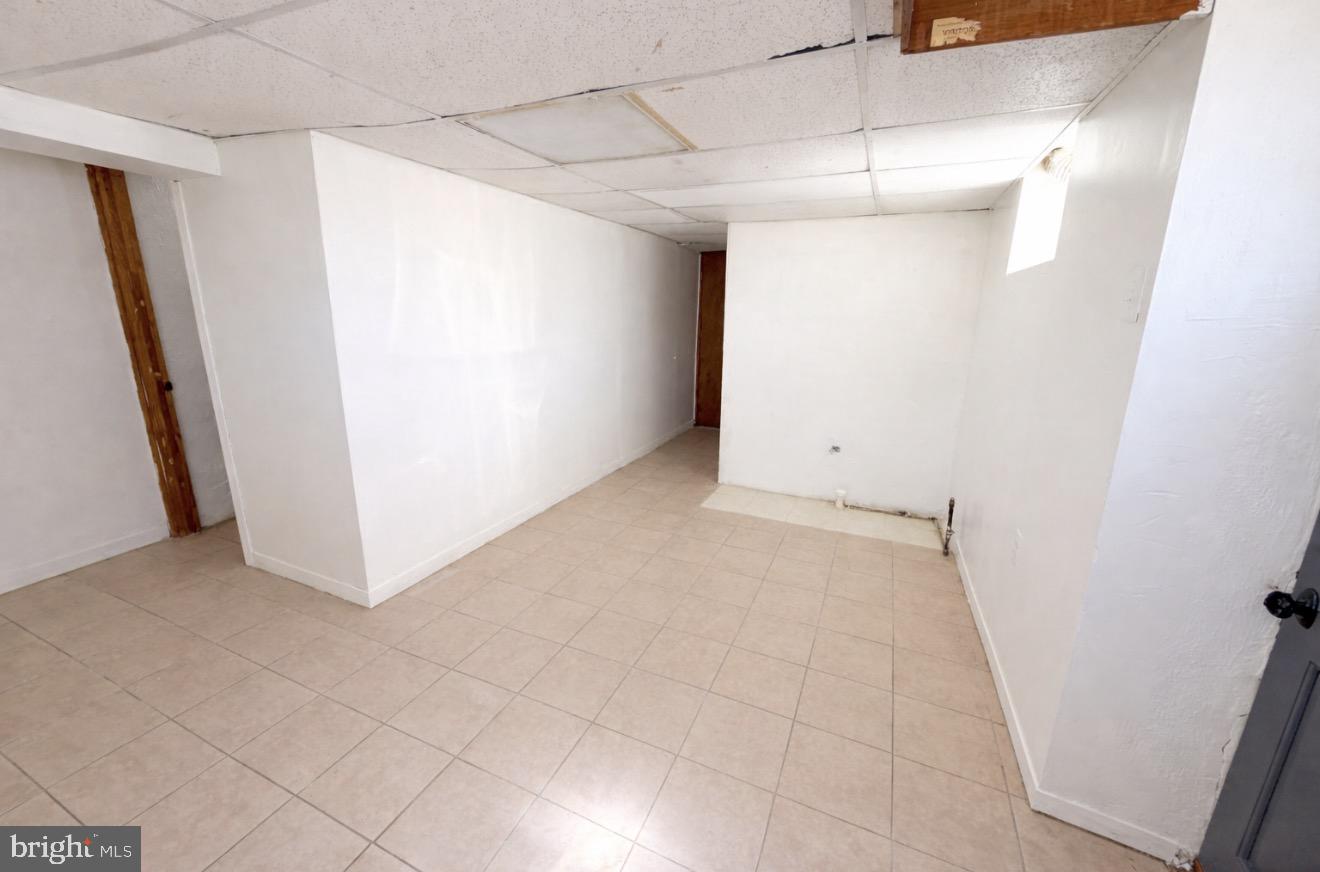 MAYFAIR - Residential