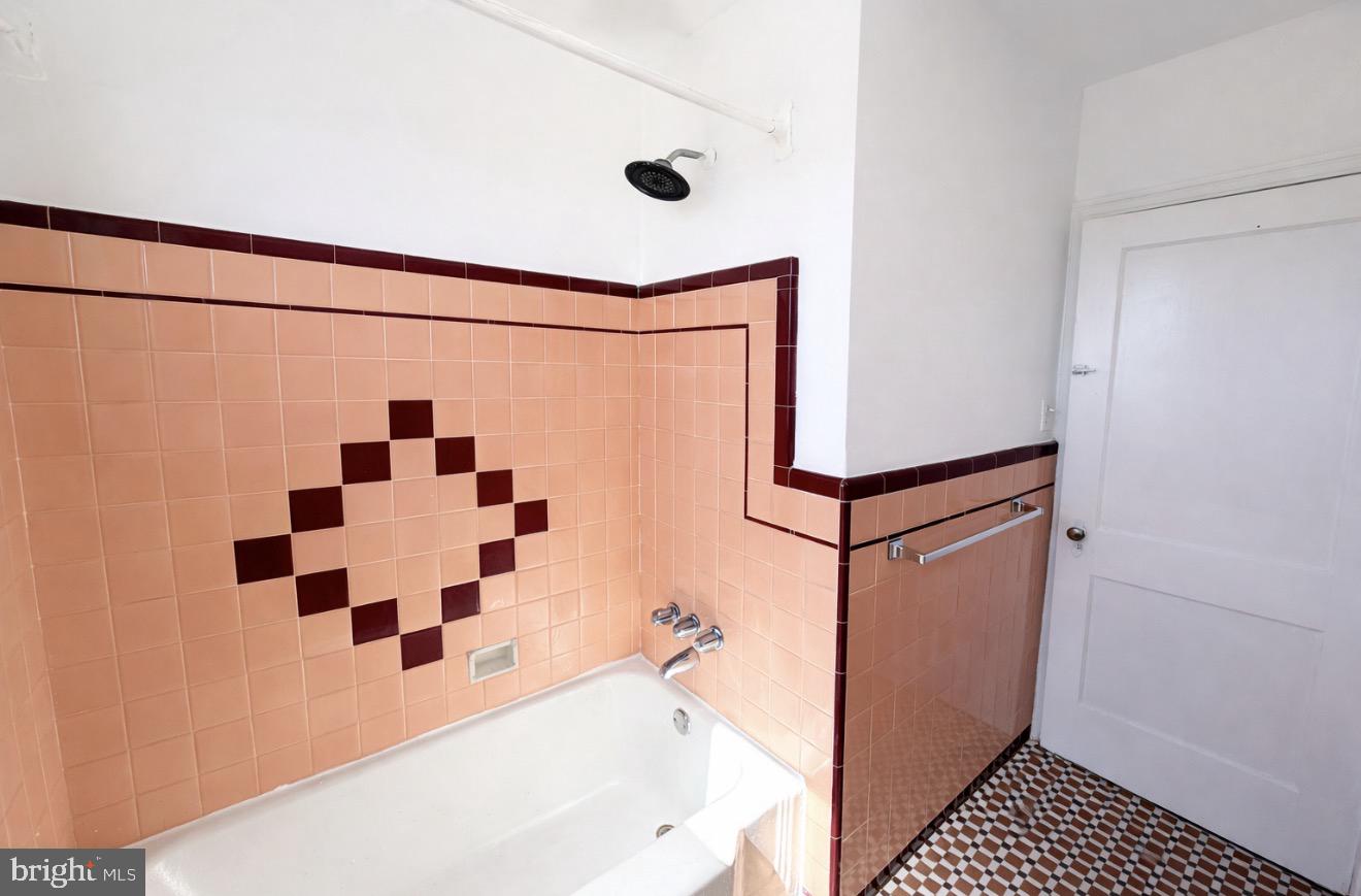 MAYFAIR - Residential