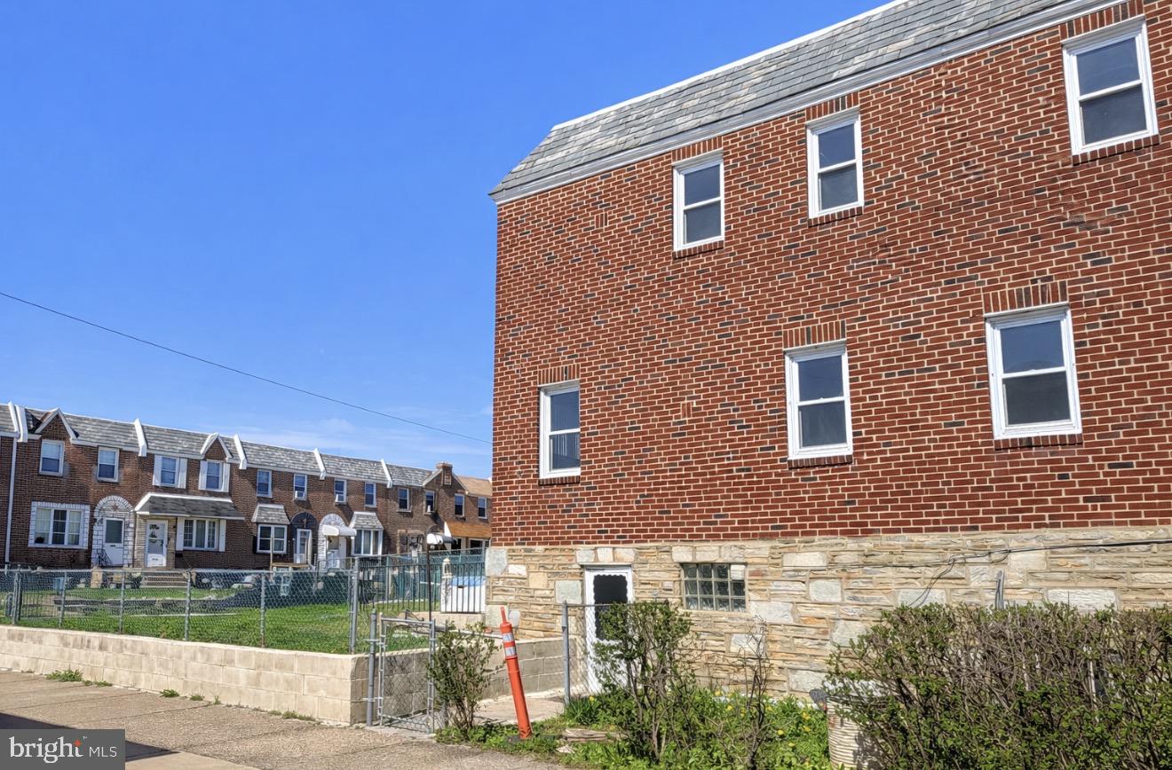 MAYFAIR - Residential