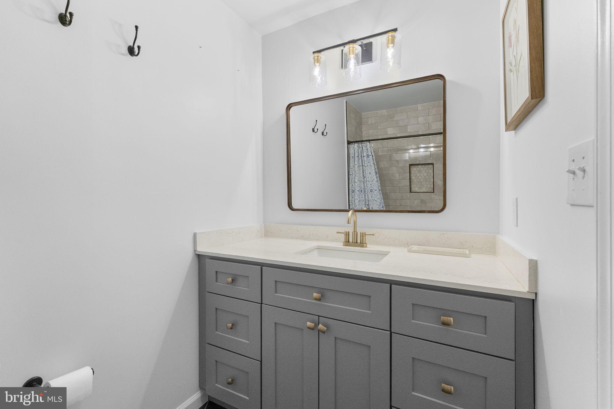 RITTERS STATION - Residential