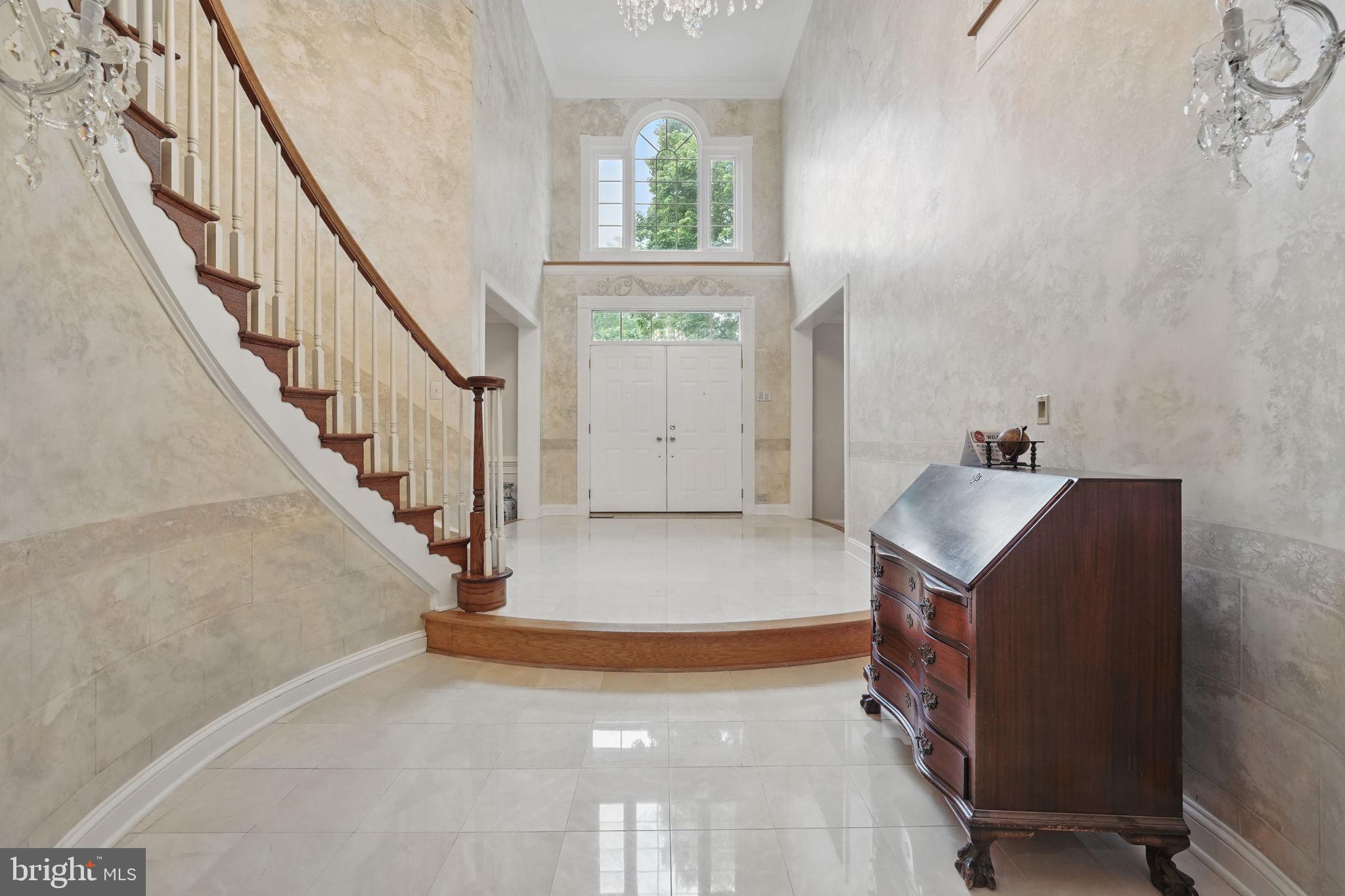 SOLITAIRE - Residential