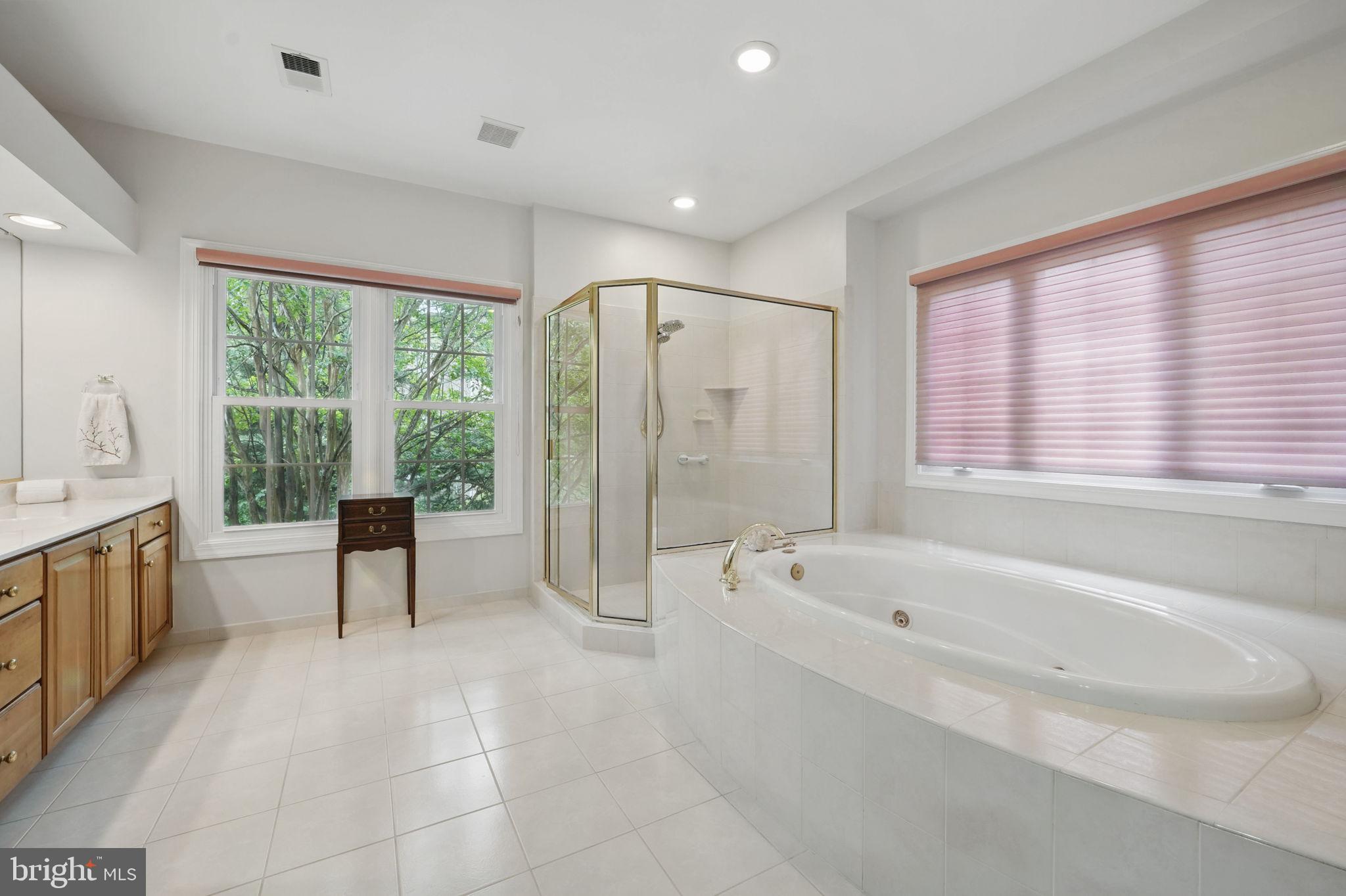 SOLITAIRE - Residential