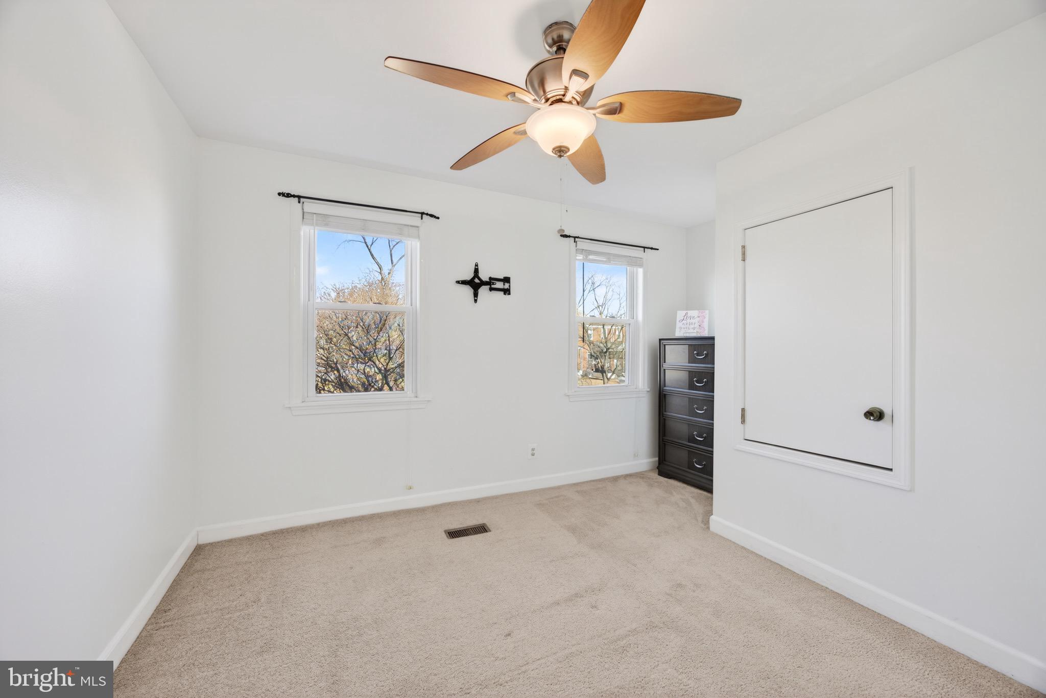 VIOLETVILLE - Residential