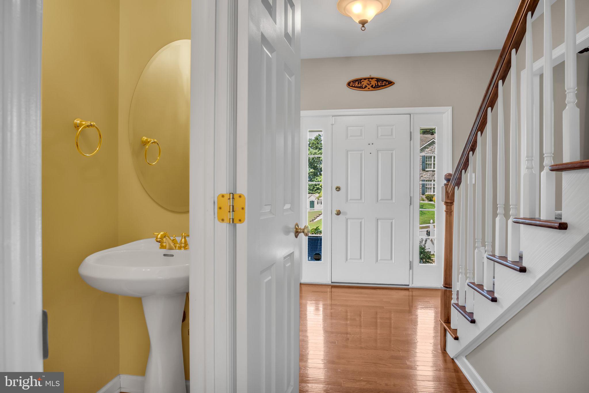 KENDALE OAKS - Residential