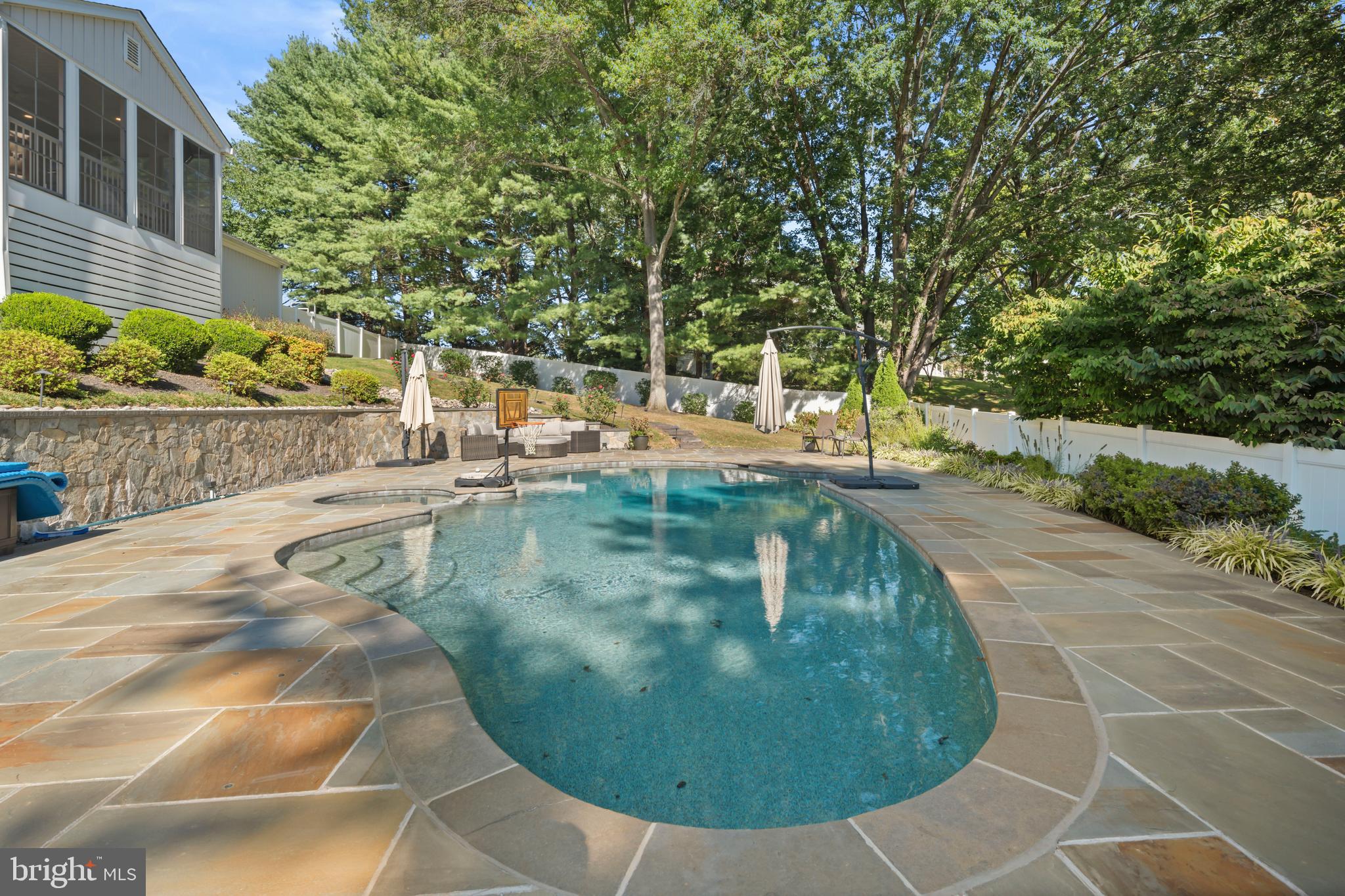 HIGHLANDS OF DARNESTOWN - Residential