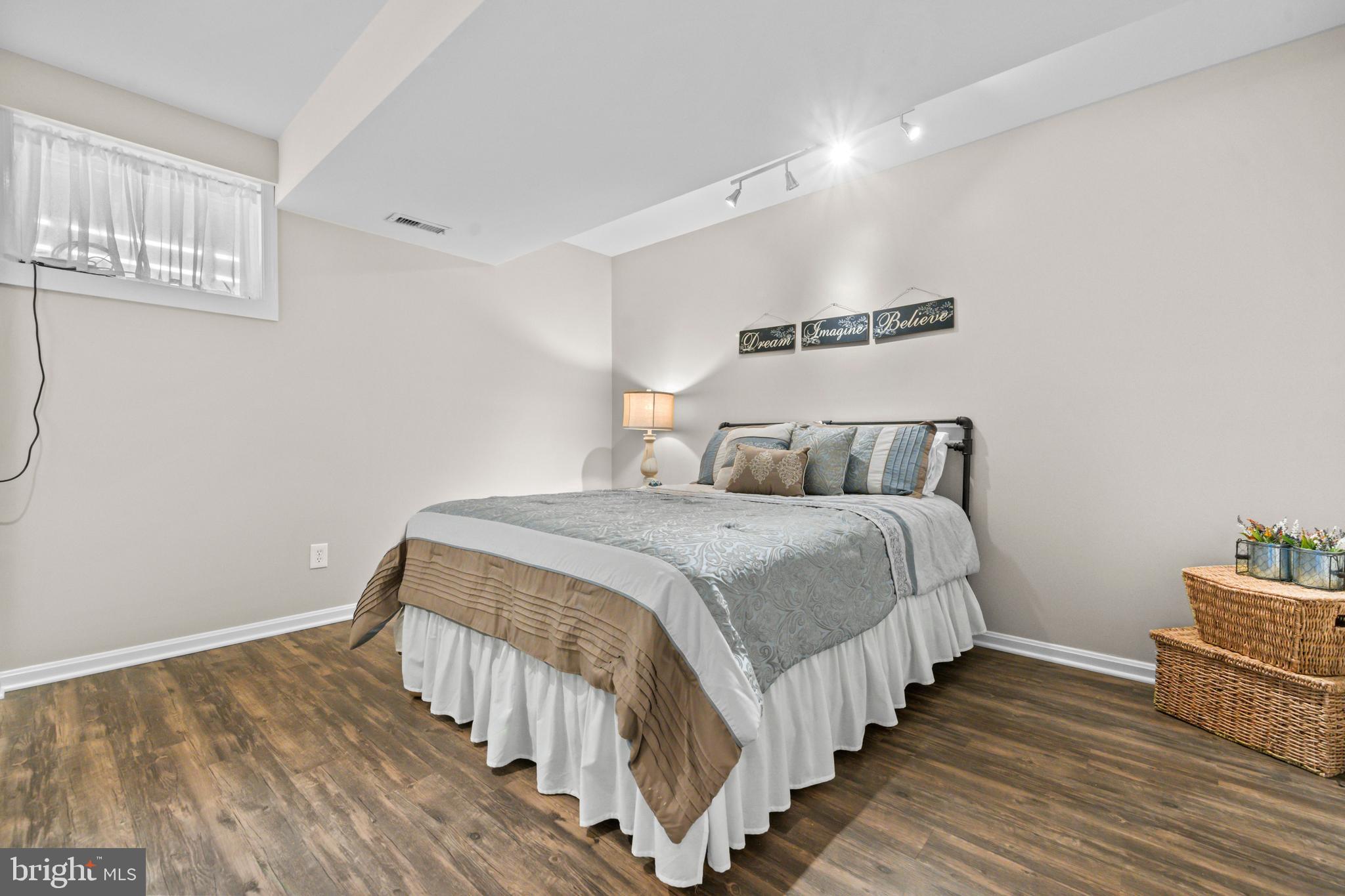 HIGHLANDS OF DARNESTOWN - Residential