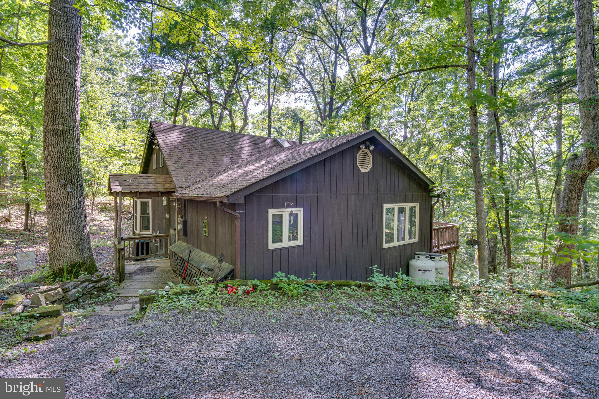 BOCA CABINS - Residential Lease