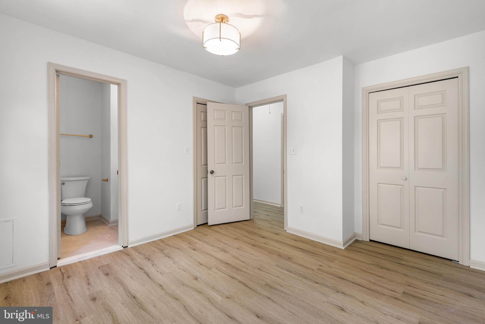 KENWOOD FOREST - Residential