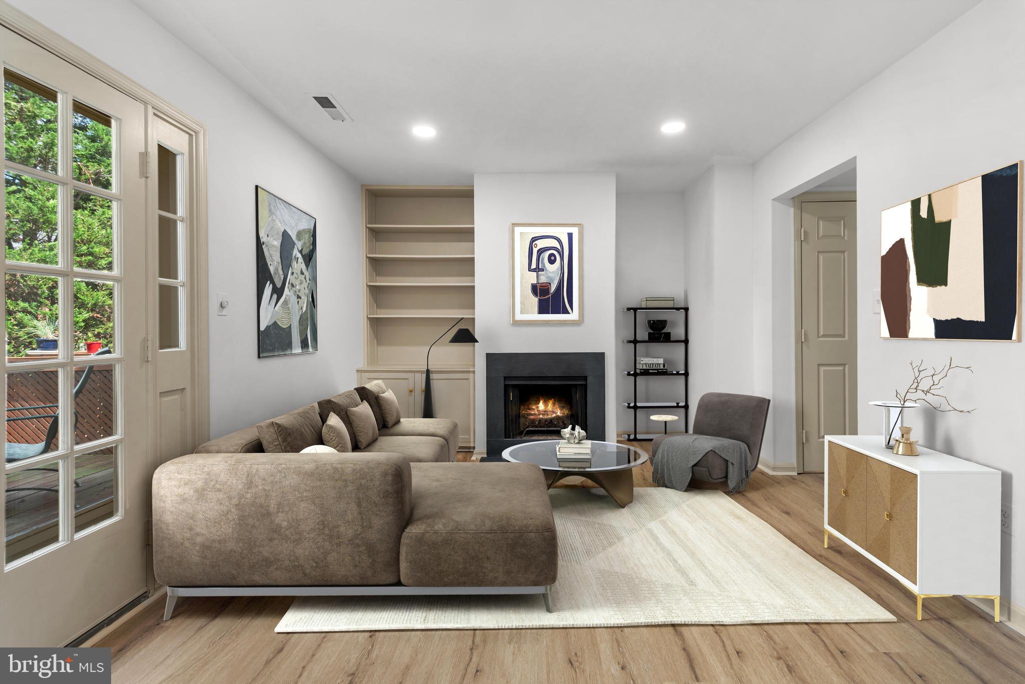 KENWOOD FOREST - Residential