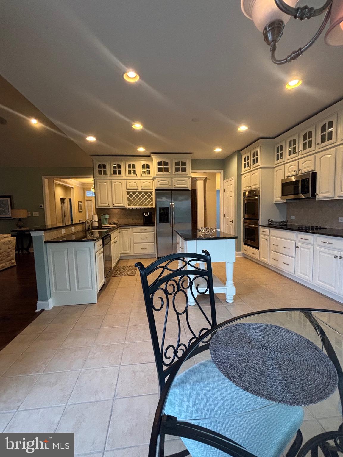 RETREAT AT LOVE CREEK - Residential Lease