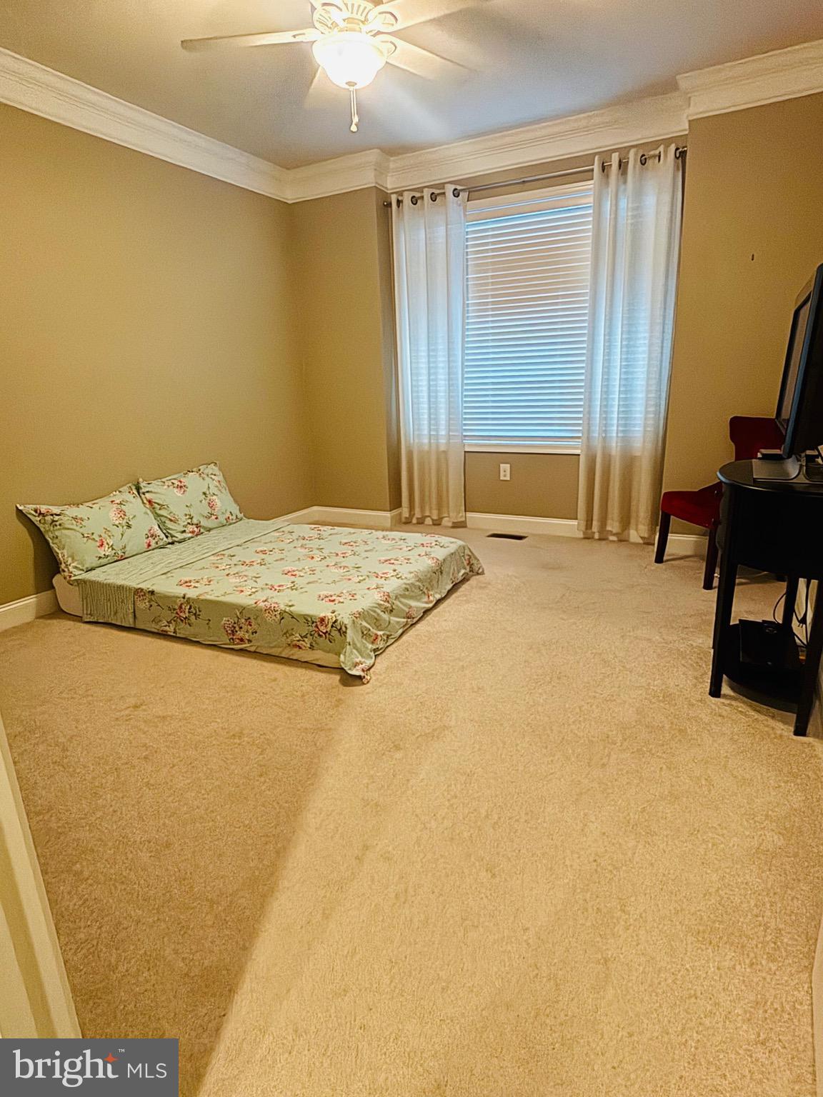 RETREAT AT LOVE CREEK - Residential Lease