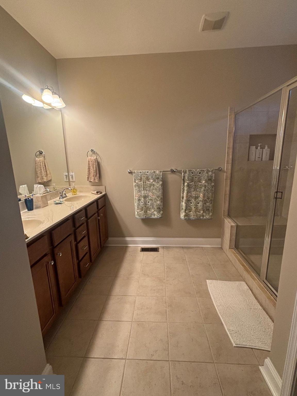 RETREAT AT LOVE CREEK - Residential Lease