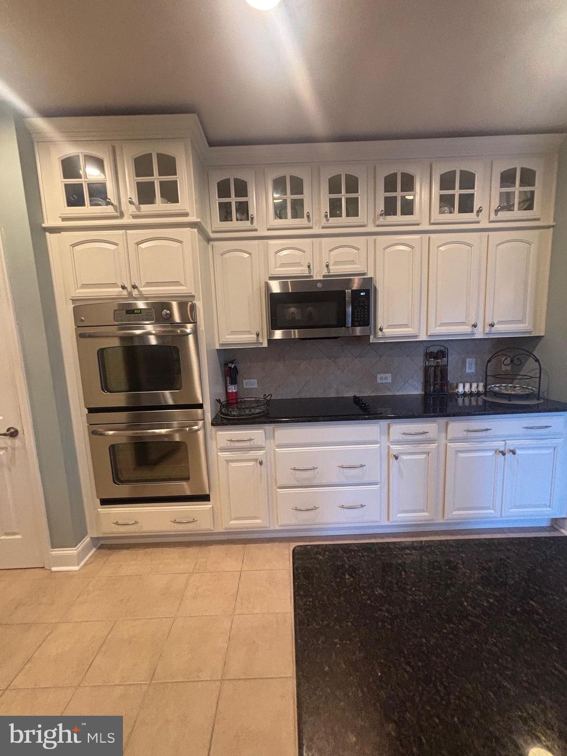 RETREAT AT LOVE CREEK - Residential Lease