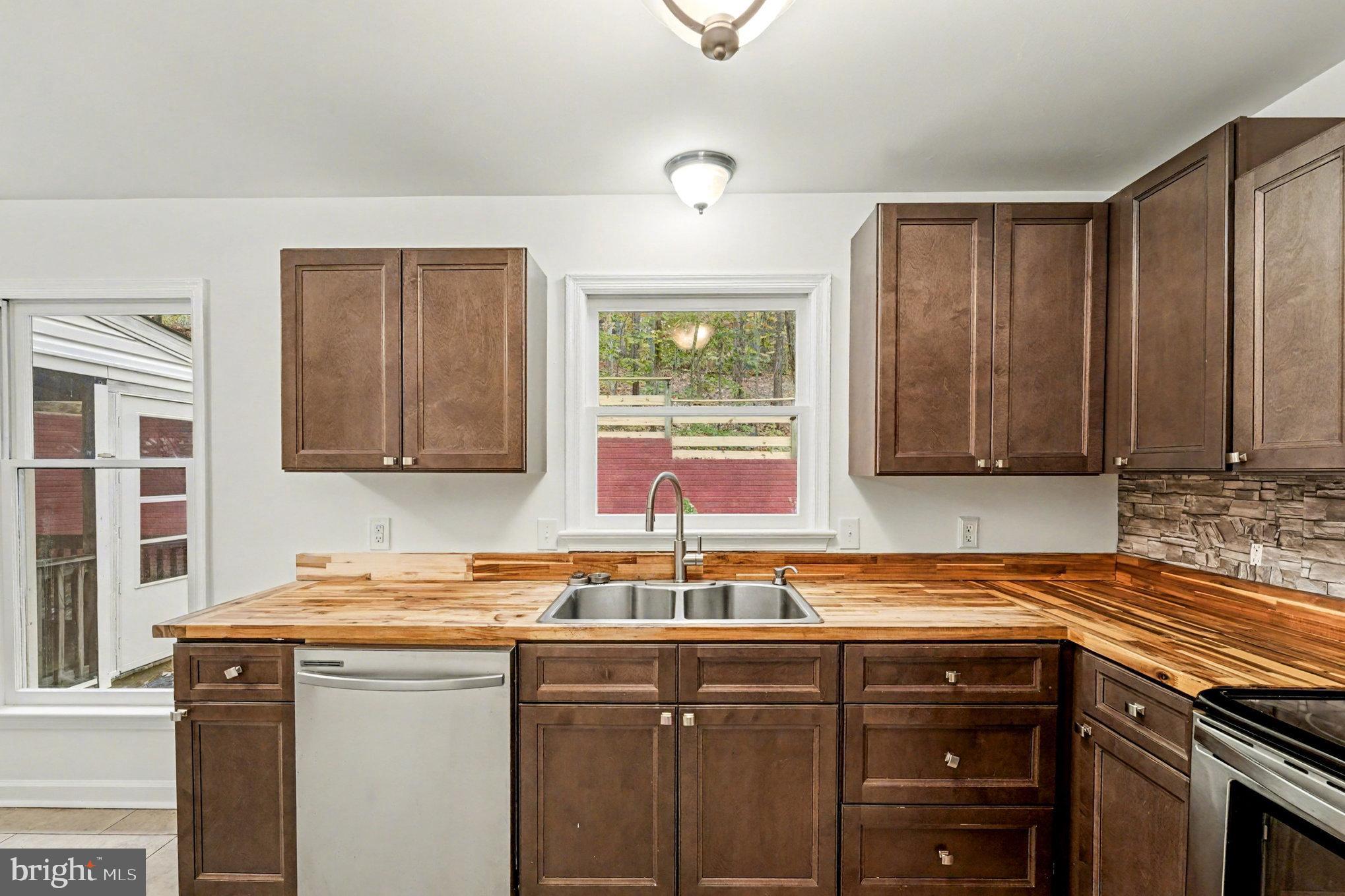 AQUIA HARBOUR - Residential