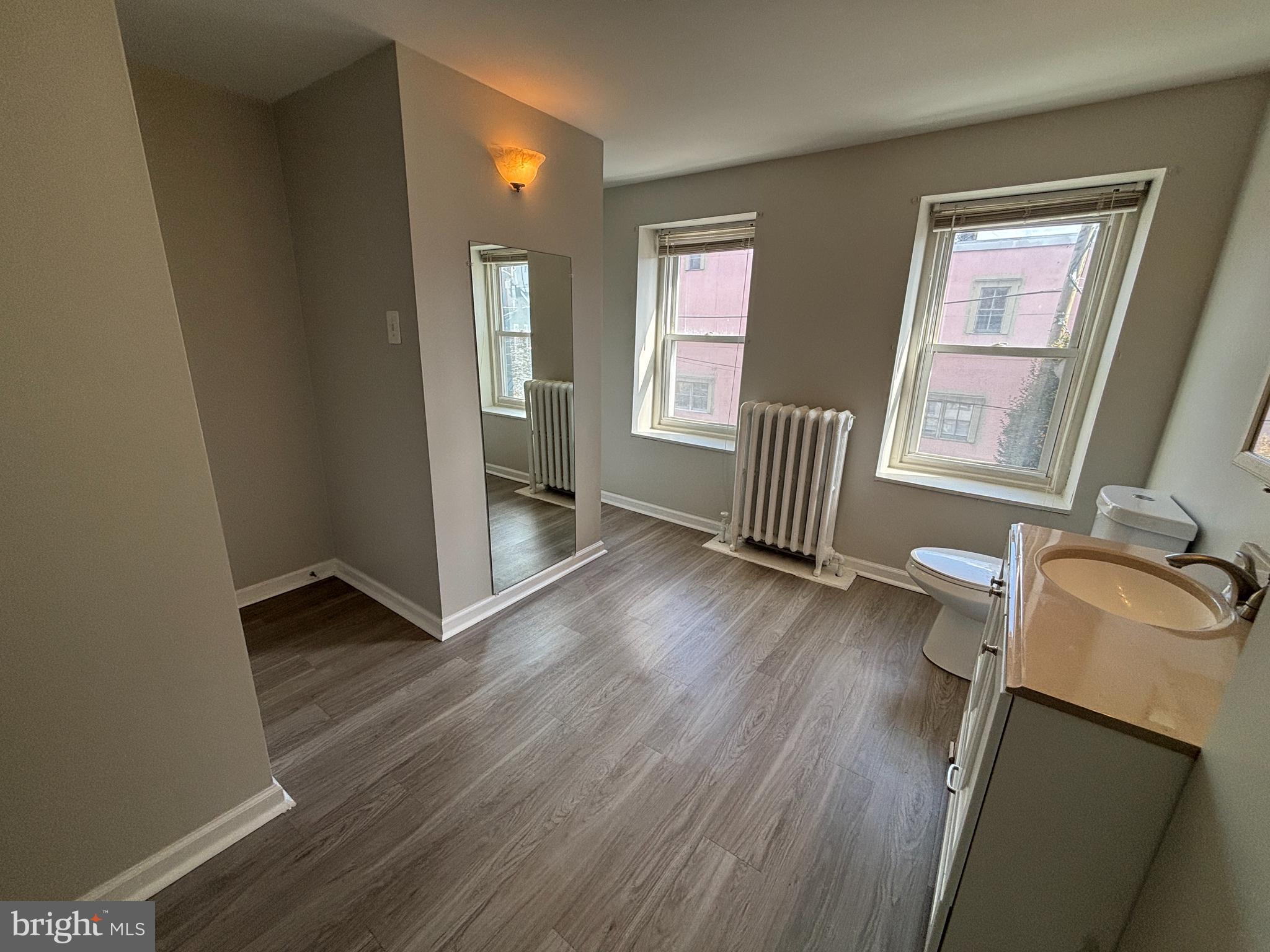 MANAYUNK - Residential Lease