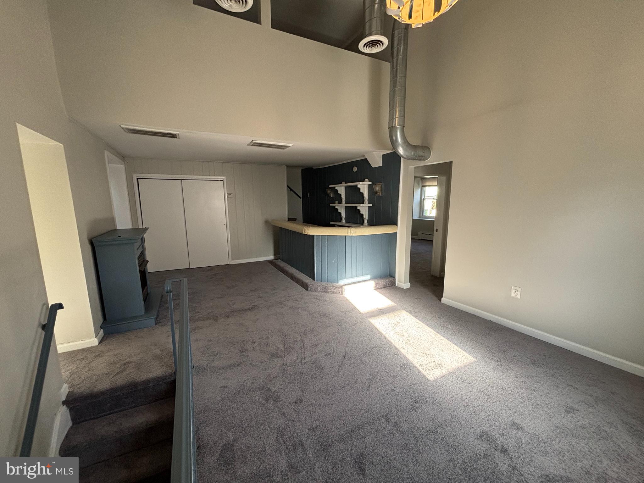 MANAYUNK - Residential Lease