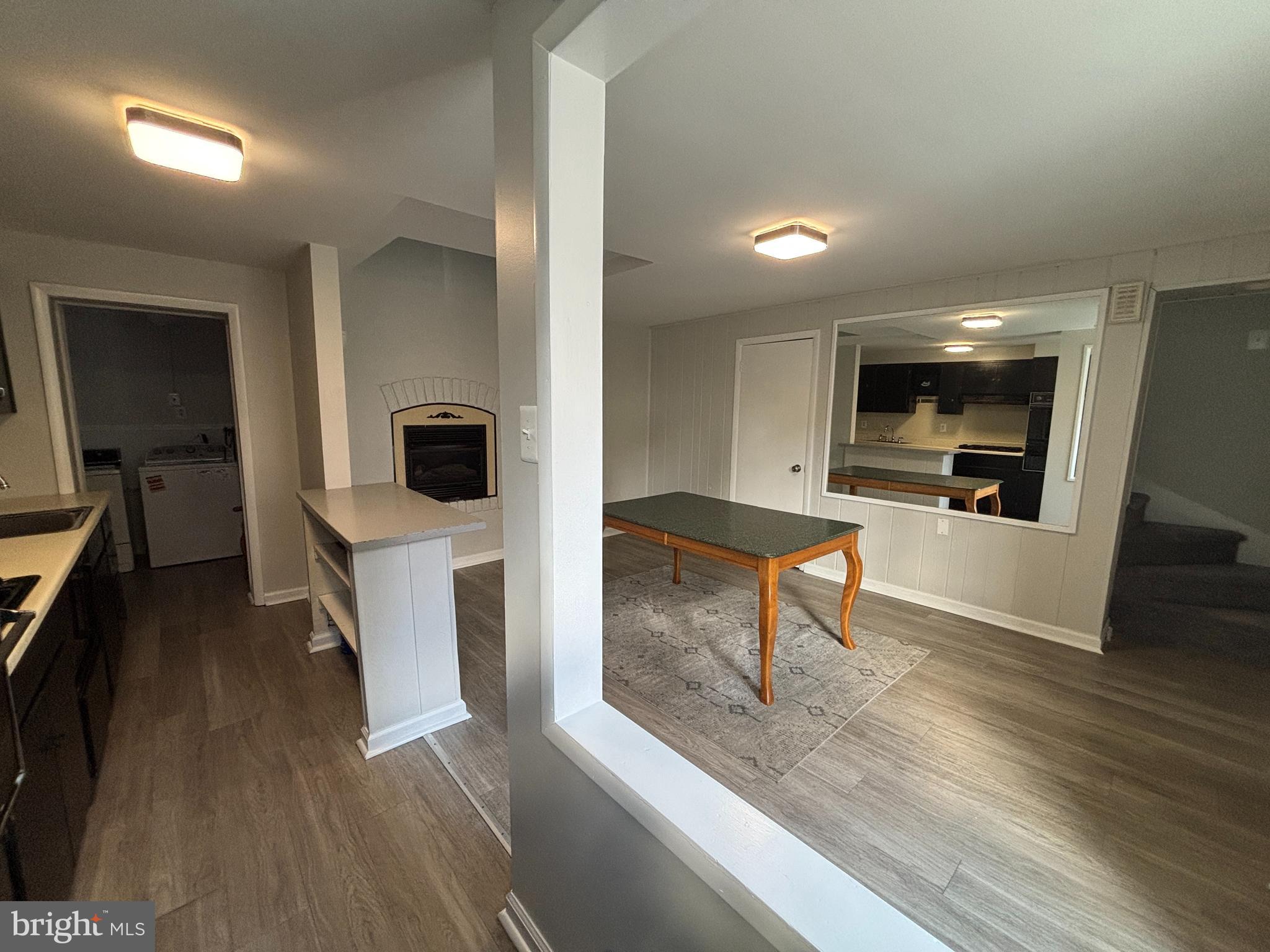 MANAYUNK - Residential Lease