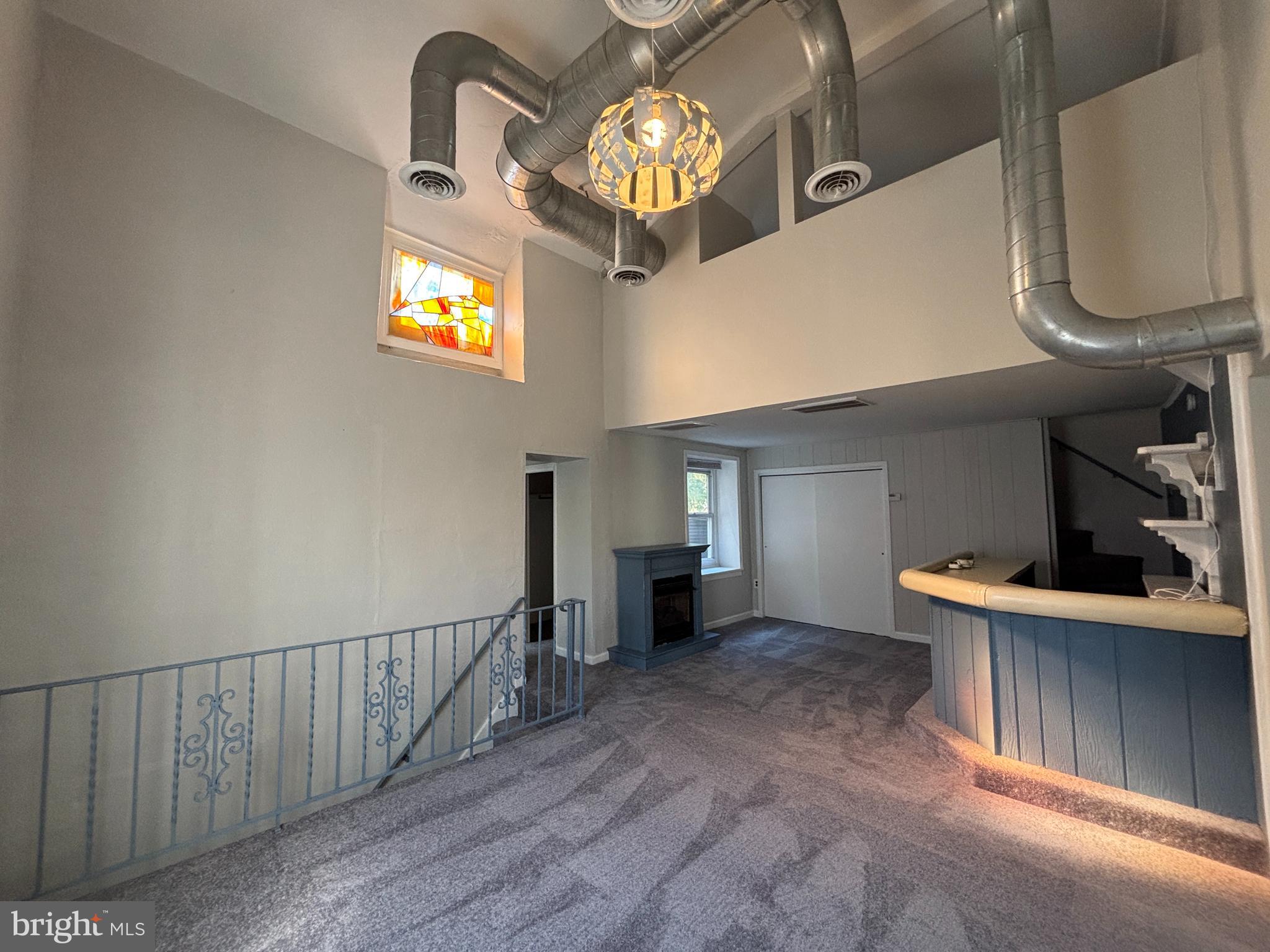 MANAYUNK - Residential Lease