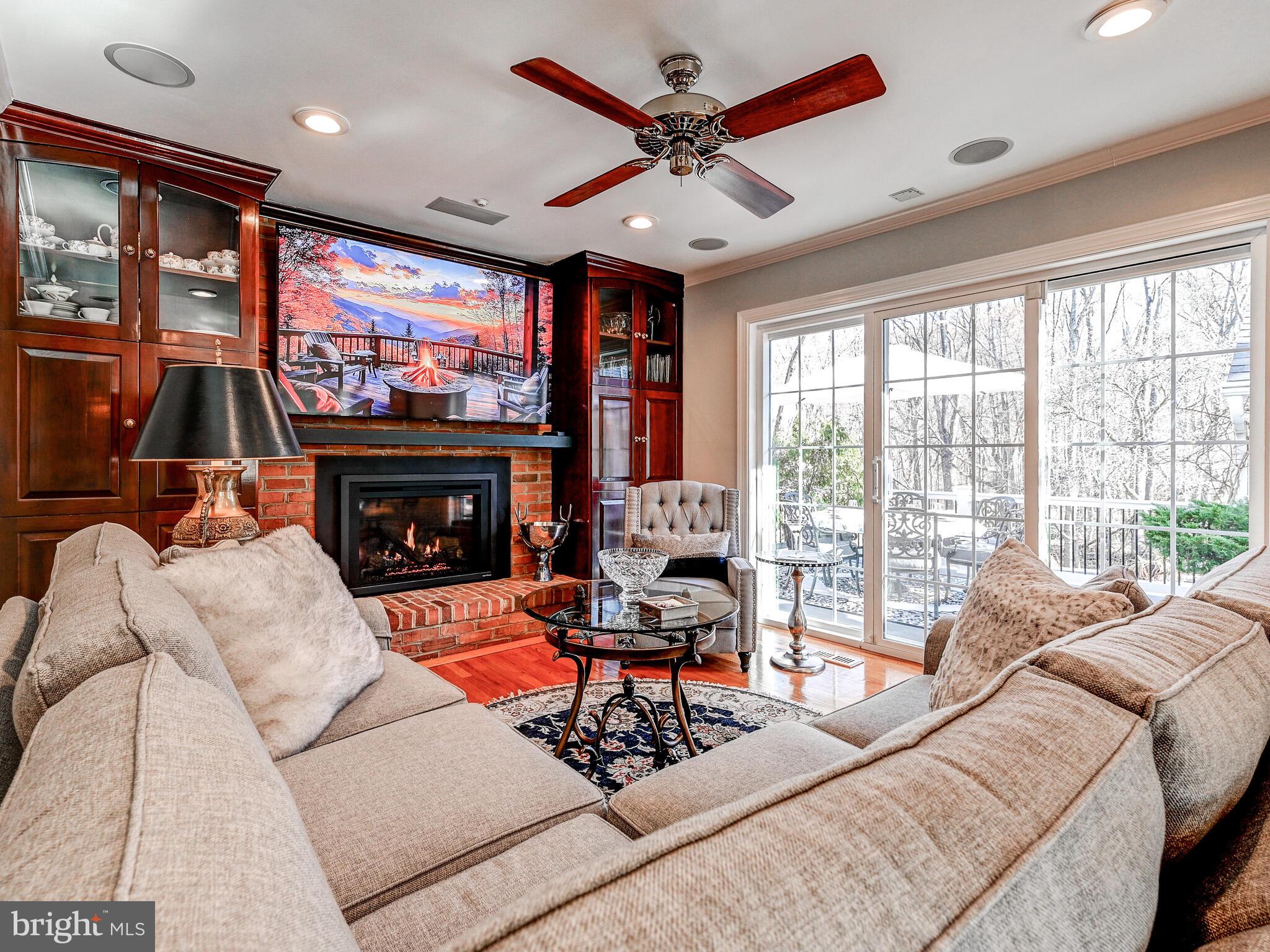 ASHLAND - Residential