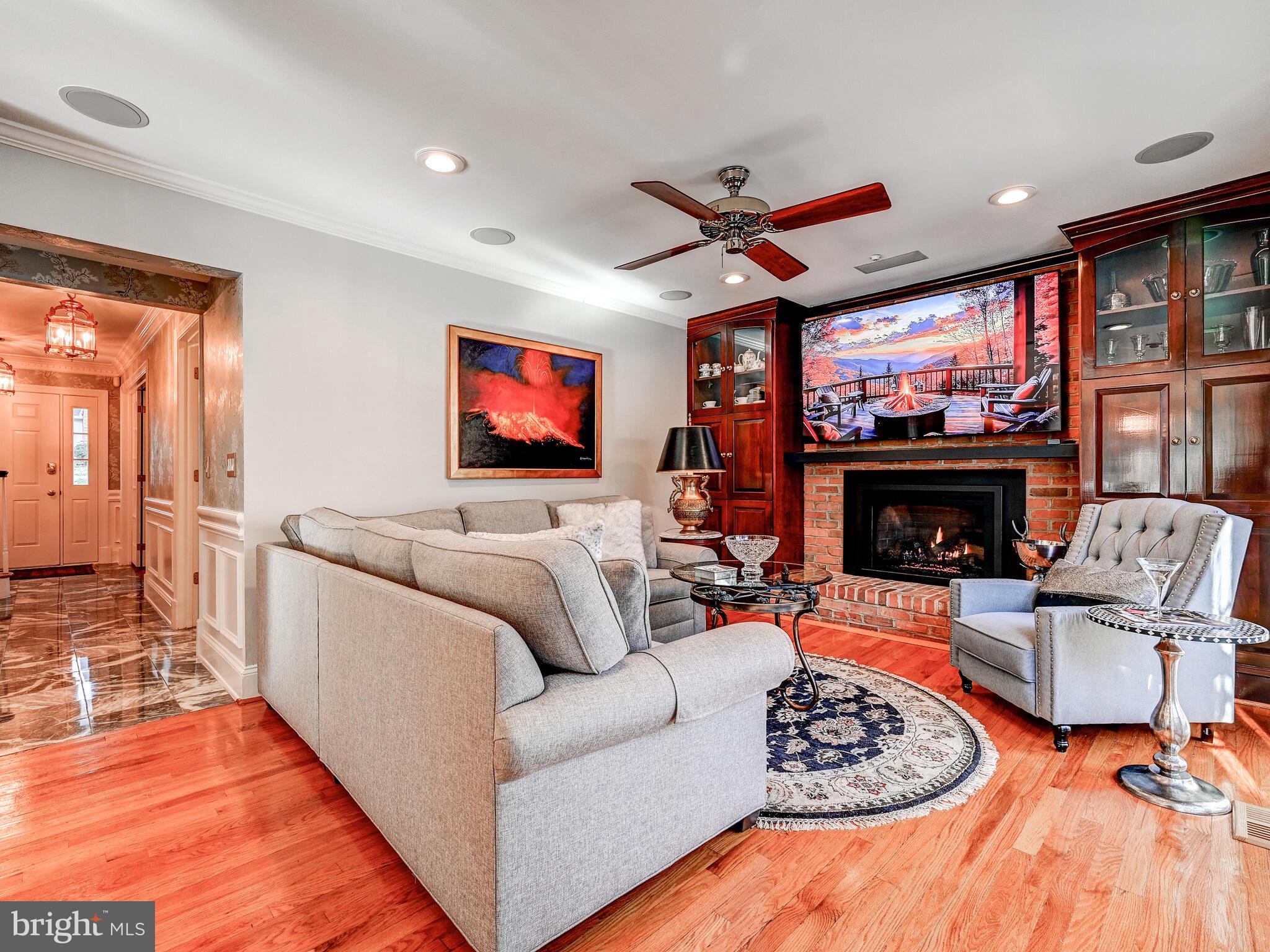 ASHLAND - Residential